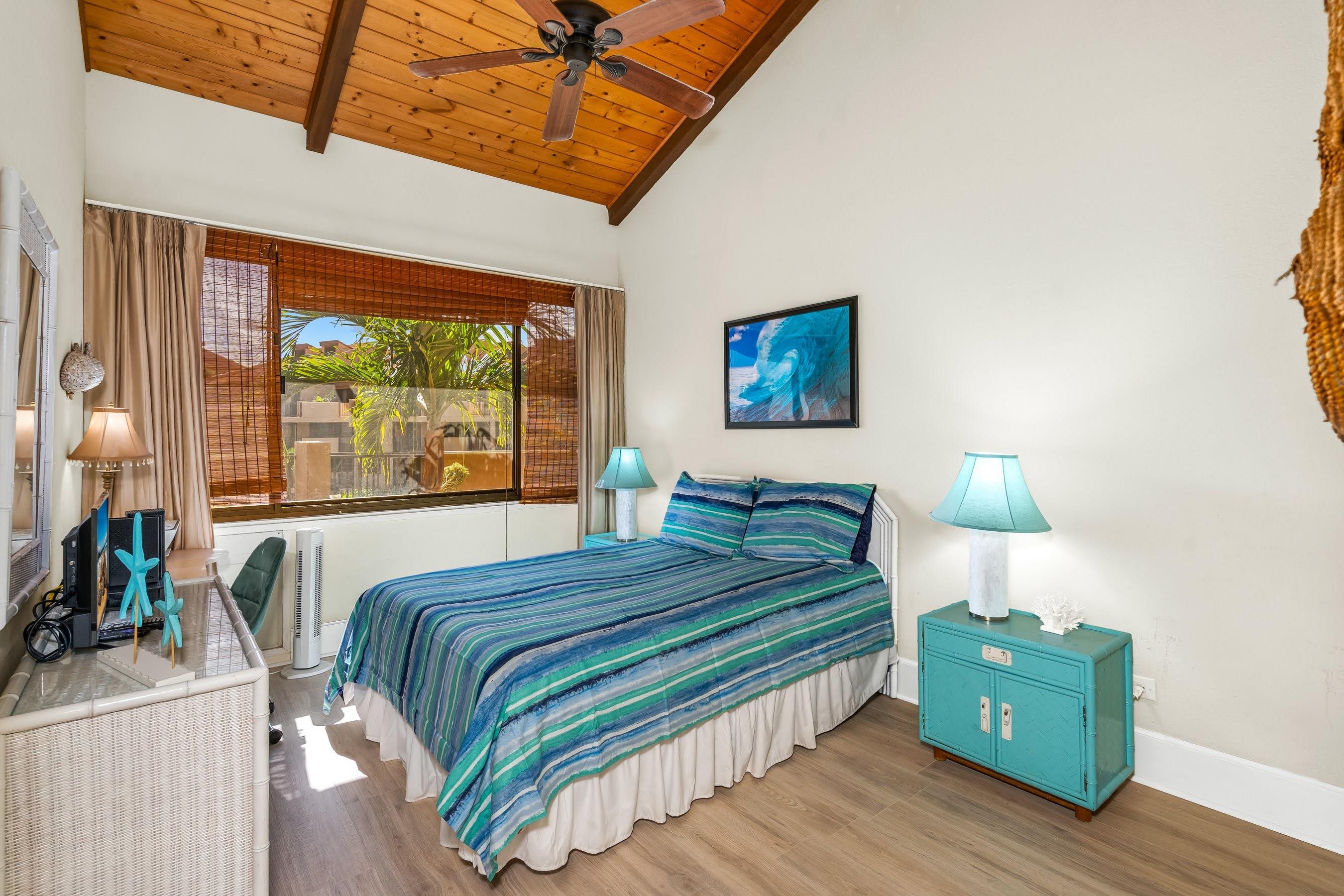 Kamaole Sands condo # 6-402, Kihei, Hawaii - photo 28 of 47