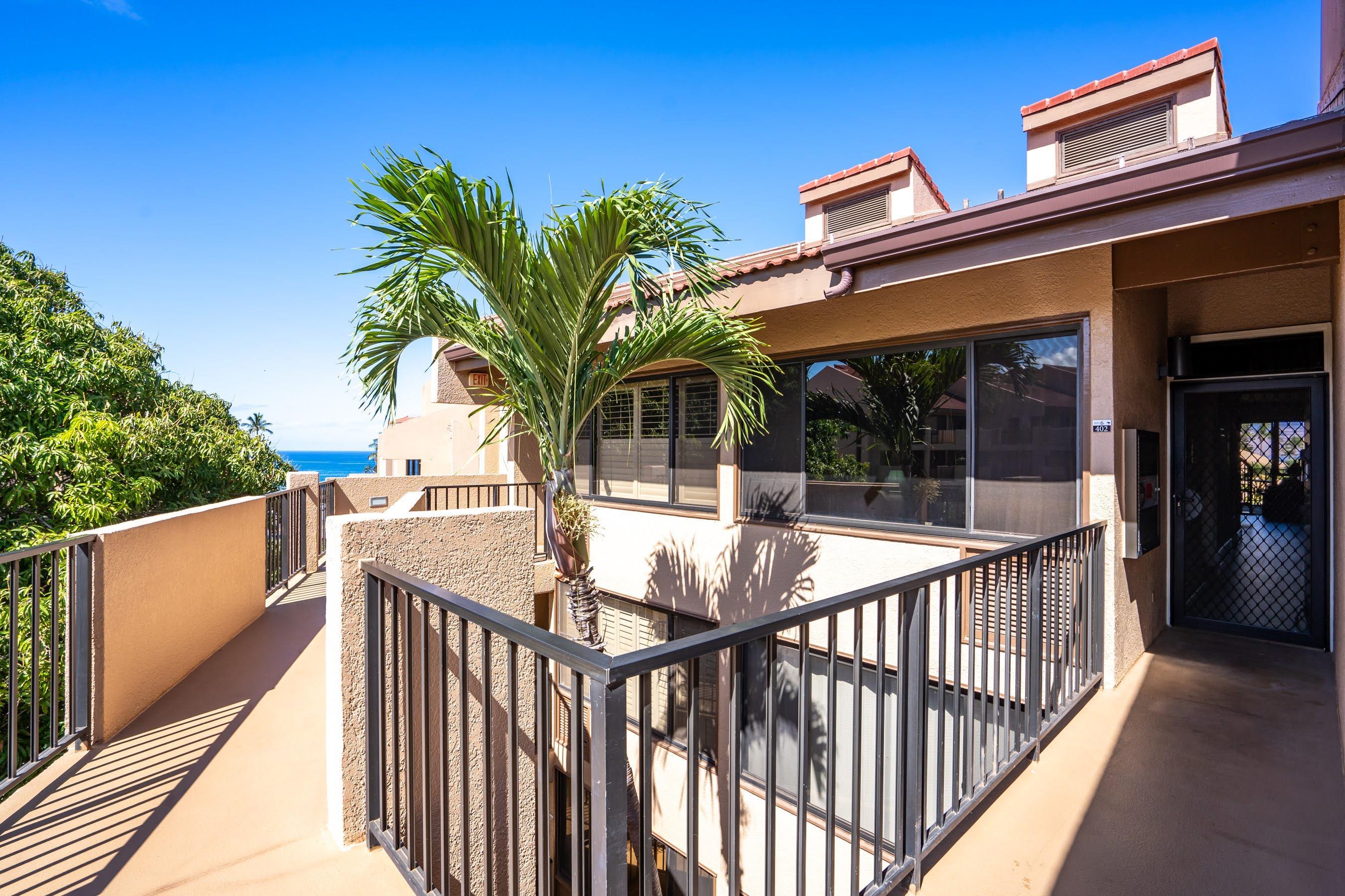 Kamaole Sands condo # 6-402, Kihei, Hawaii - photo 43 of 47