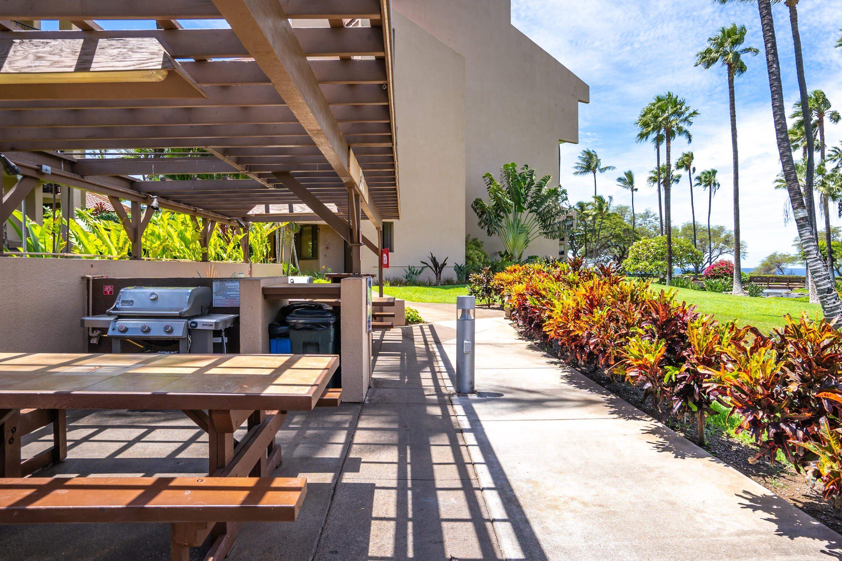 Kamaole Sands condo # 6-402, Kihei, Hawaii - photo 44 of 47