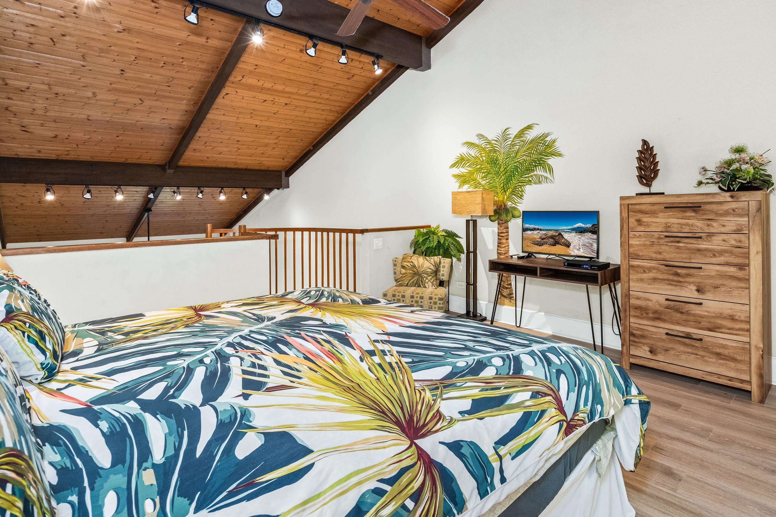 Kamaole Sands condo # 6-402, Kihei, Hawaii - photo 6 of 47