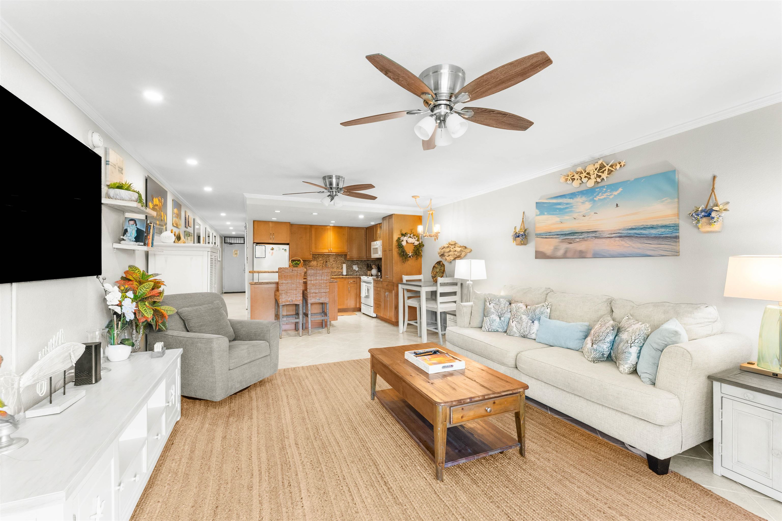 Kamaole Sands condo # 7-104, Kihei, Hawaii - photo 2 of 33