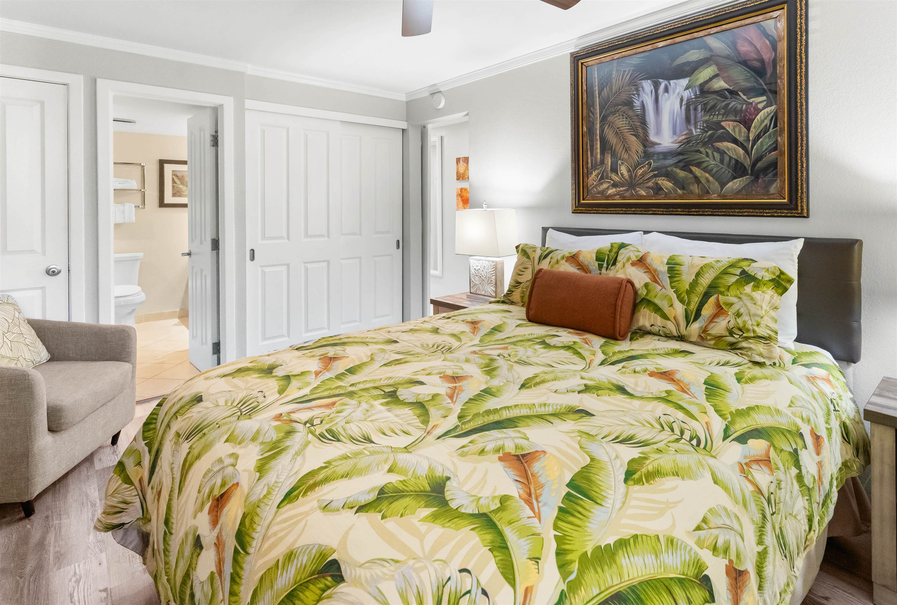 Kamaole Sands condo # 7-104, Kihei, Hawaii - photo 17 of 33