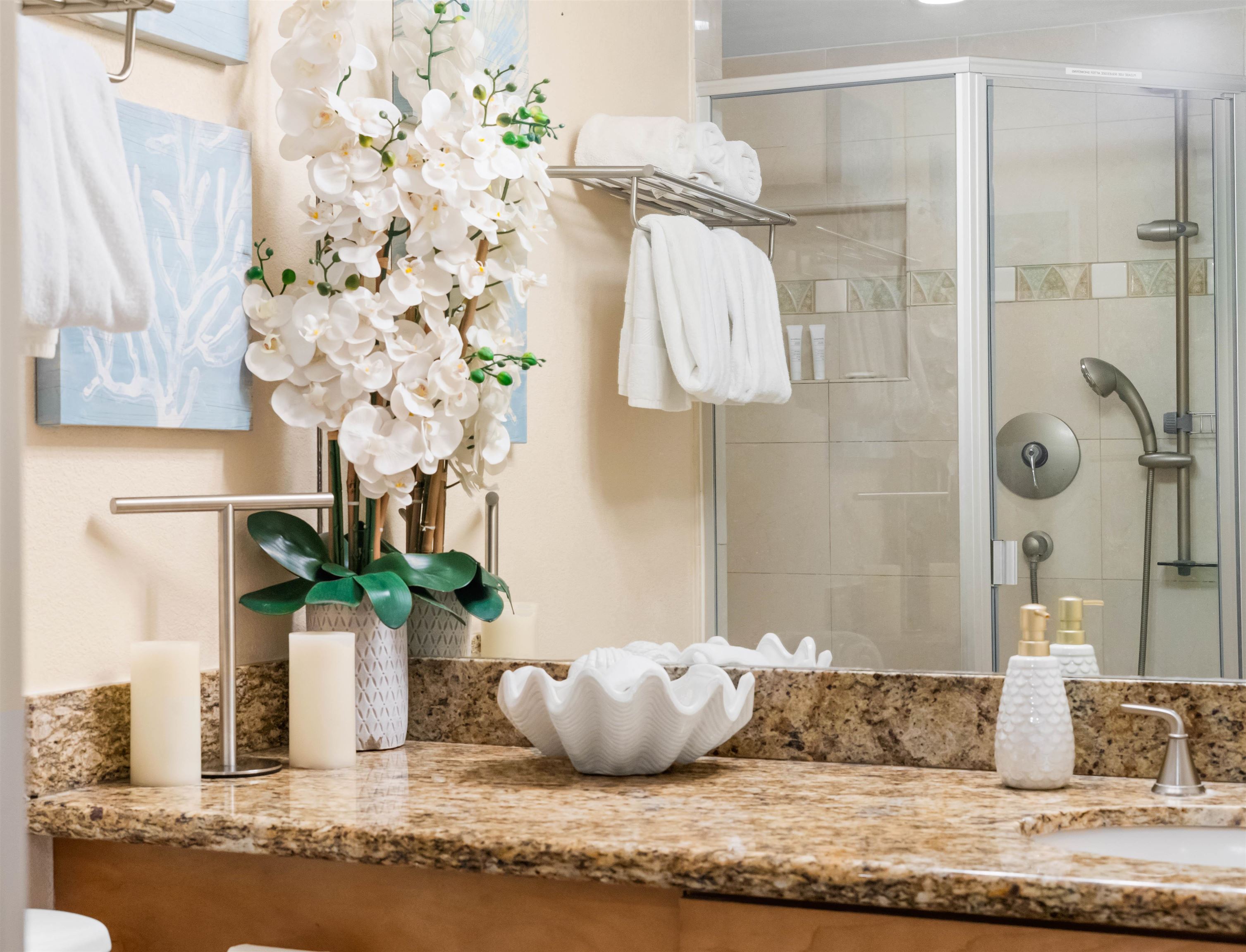 Kamaole Sands condo # 7-104, Kihei, Hawaii - photo 20 of 33