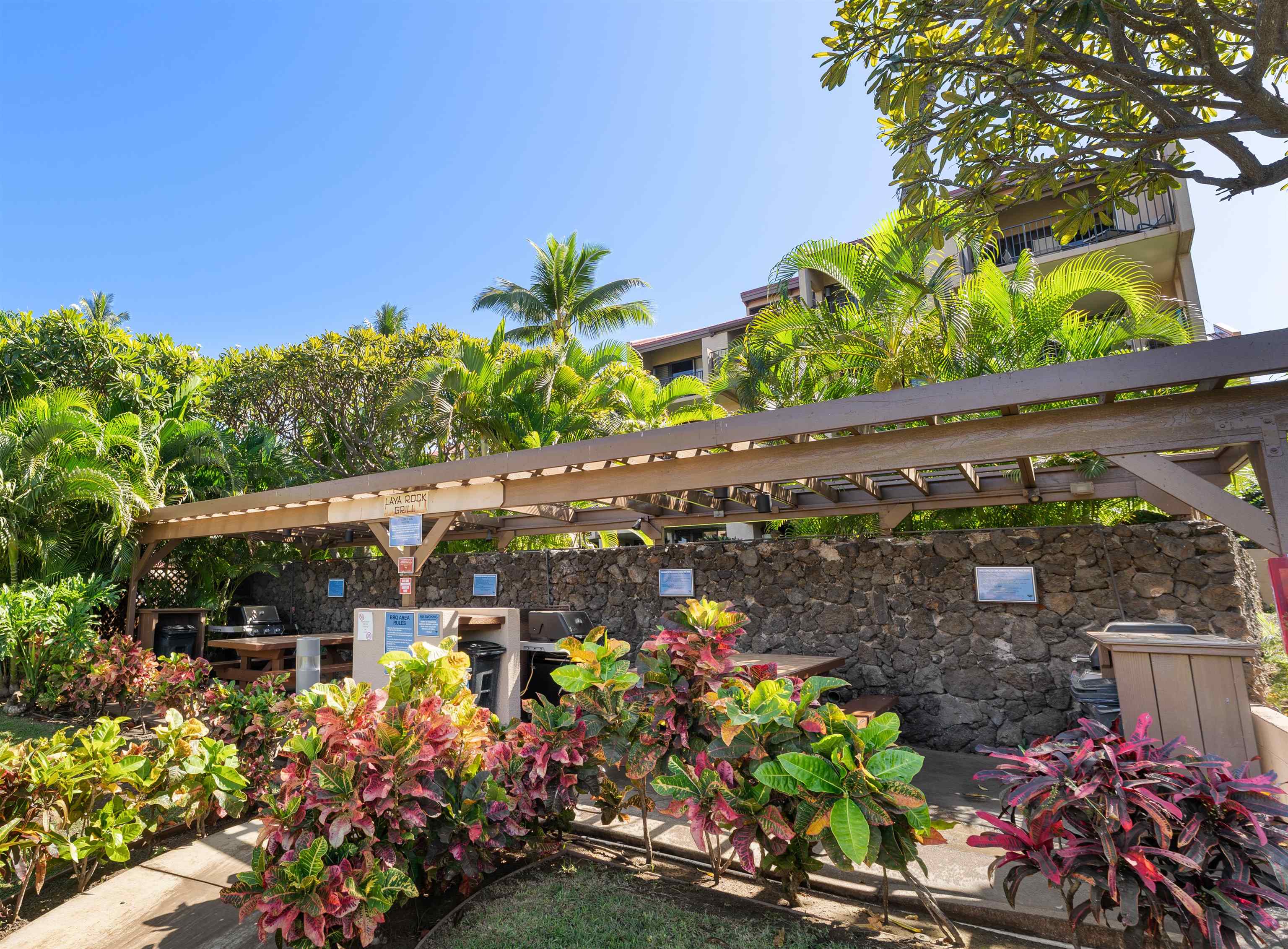 Kamaole Sands condo # 7-104, Kihei, Hawaii - photo 31 of 33