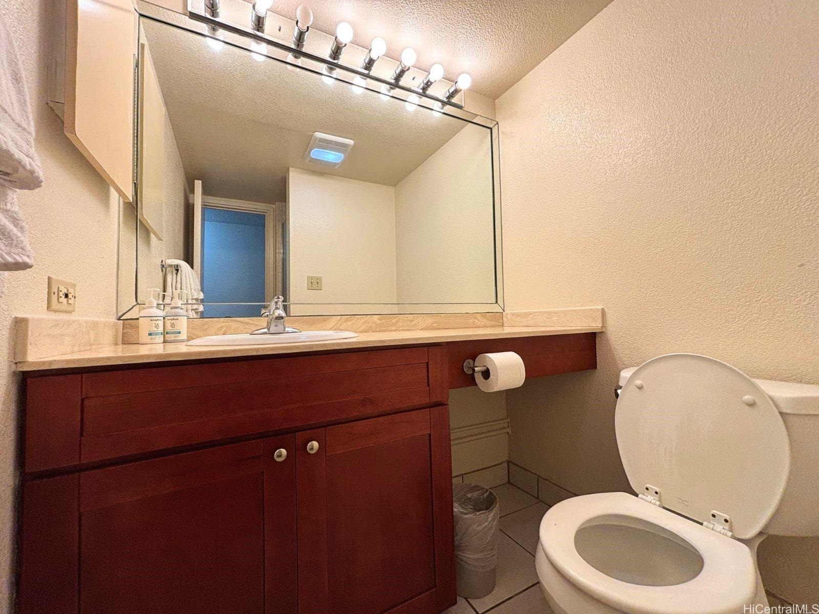Kamaole Sands condo # 7-107, Kihei, Hawaii - photo 10 of 15