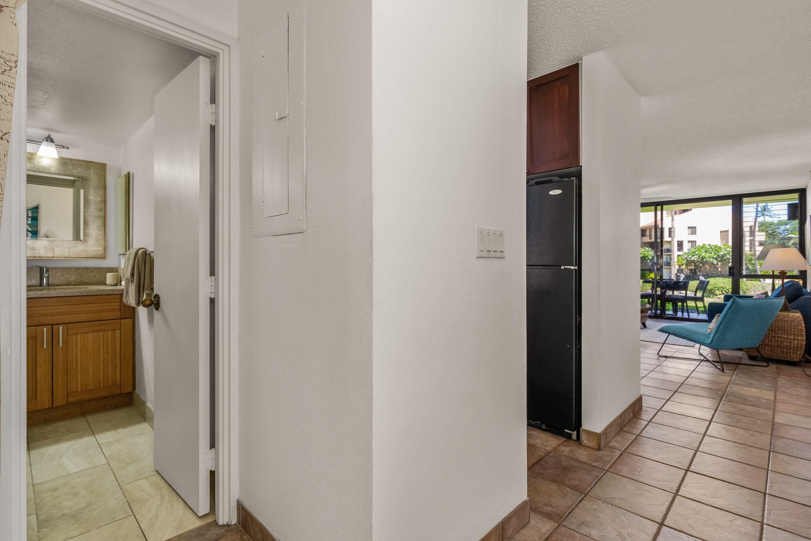 Kamaole Sands condo # 7-108, Kihei, Hawaii - photo 18 of 40