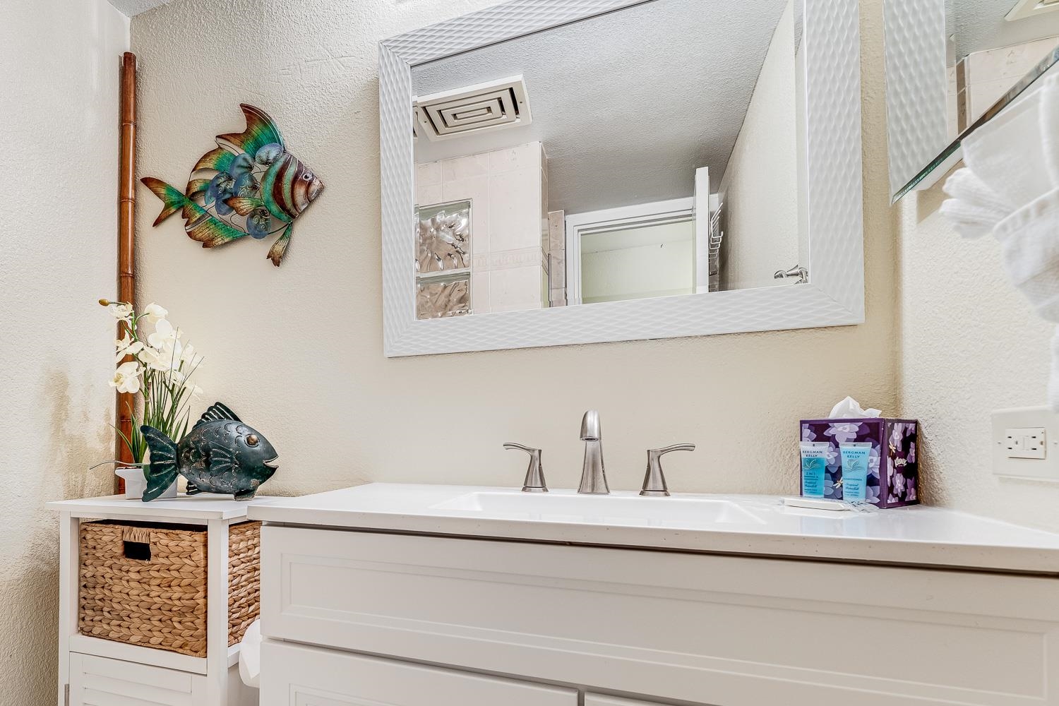 Kamaole Sands condo # 7-304, Kihei, Hawaii - photo 20 of 34