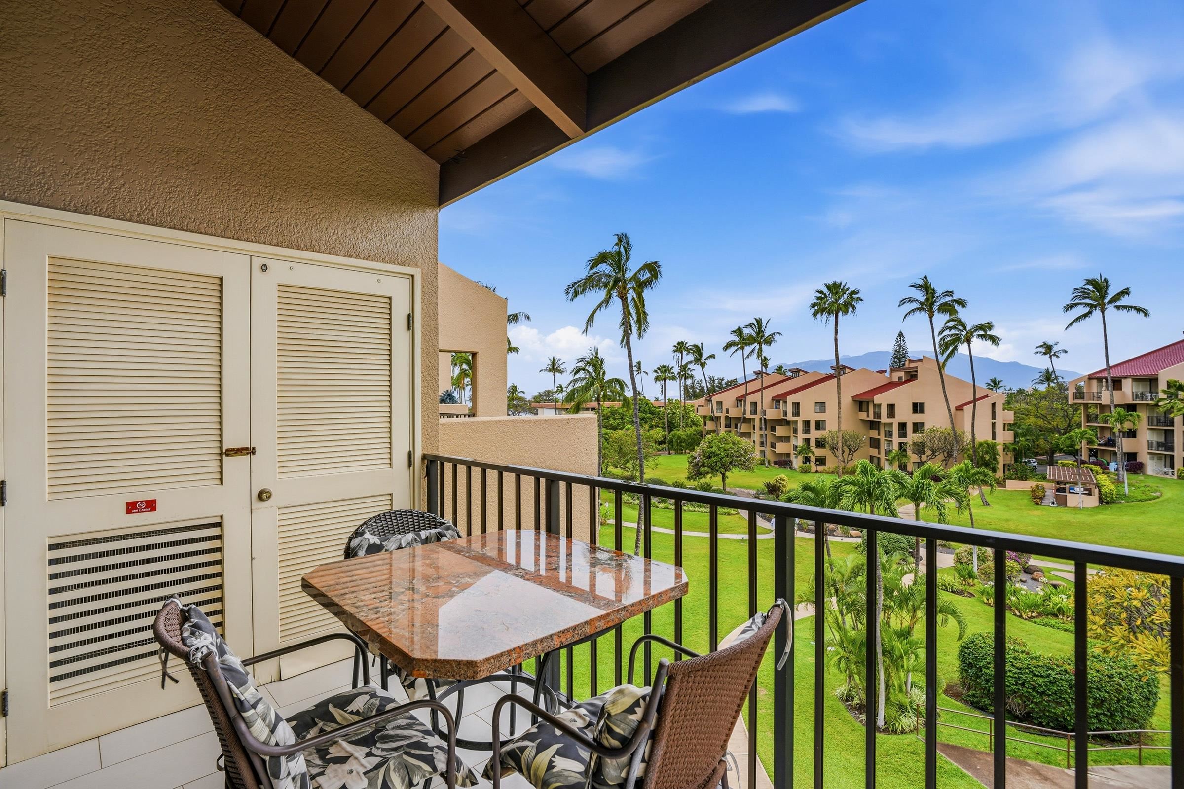 Kamaole Sands condo # 7-410, Kihei, Hawaii - photo 2 of 32
