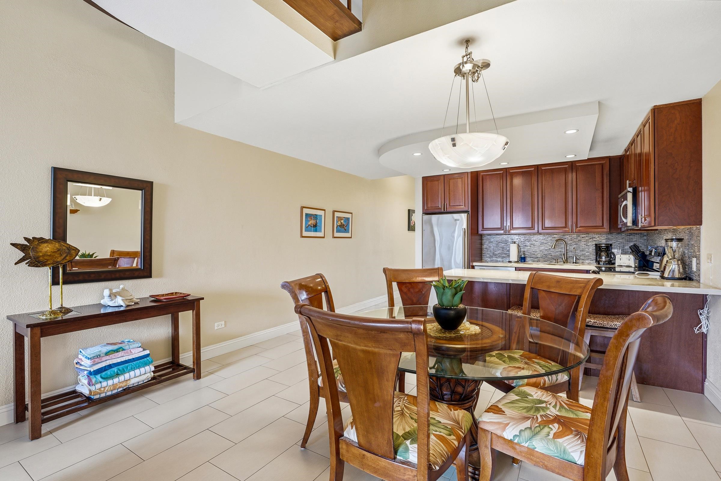 Kamaole Sands condo # 7-410, Kihei, Hawaii - photo 11 of 32