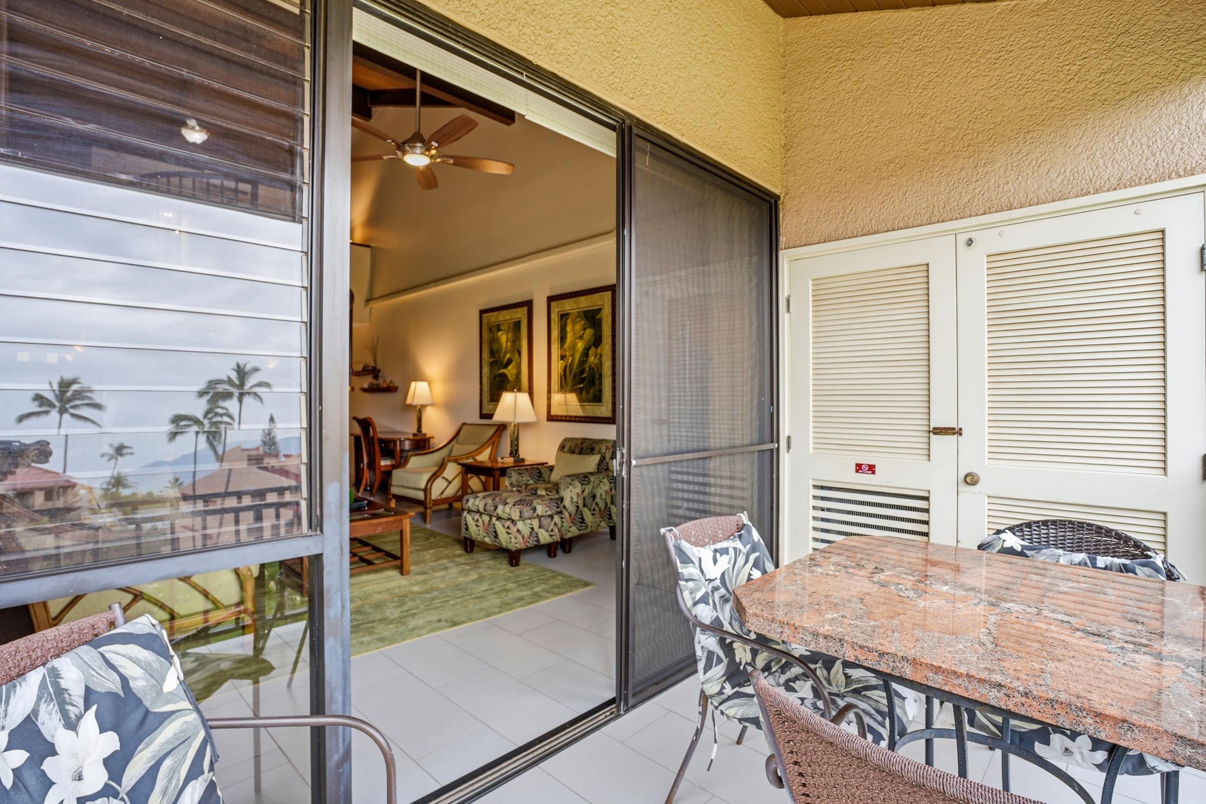 Kamaole Sands condo # 7-410, Kihei, Hawaii - photo 9 of 32