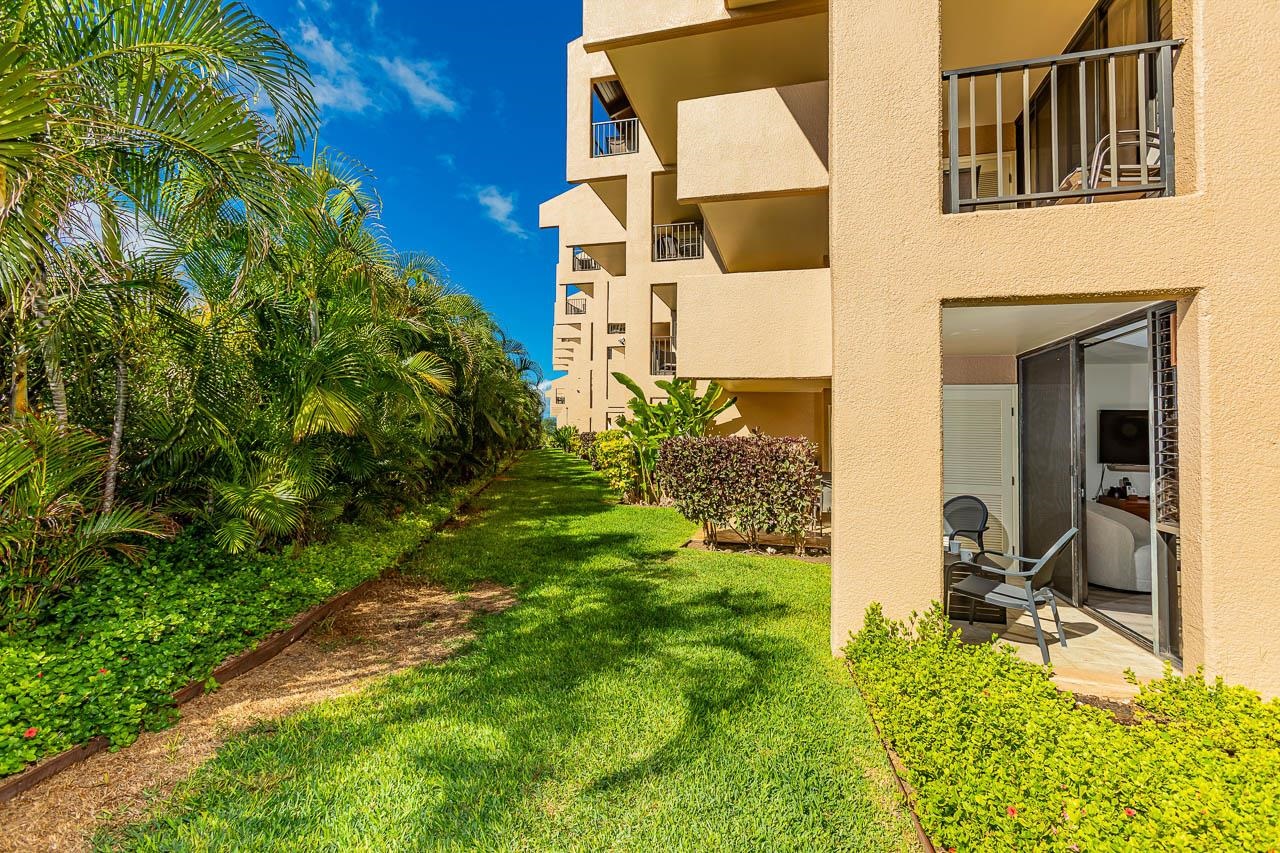 Kamaole Sands condo # 8-101, Kihei, Hawaii - photo 23 of 39