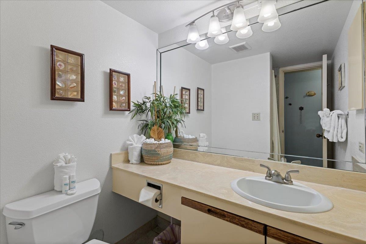 Kamaole Sands condo # 8-107, Kihei, Hawaii - photo 19 of 39