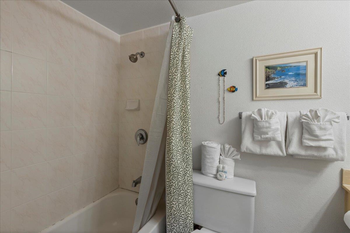 Kamaole Sands condo # 8-107, Kihei, Hawaii - photo 26 of 39