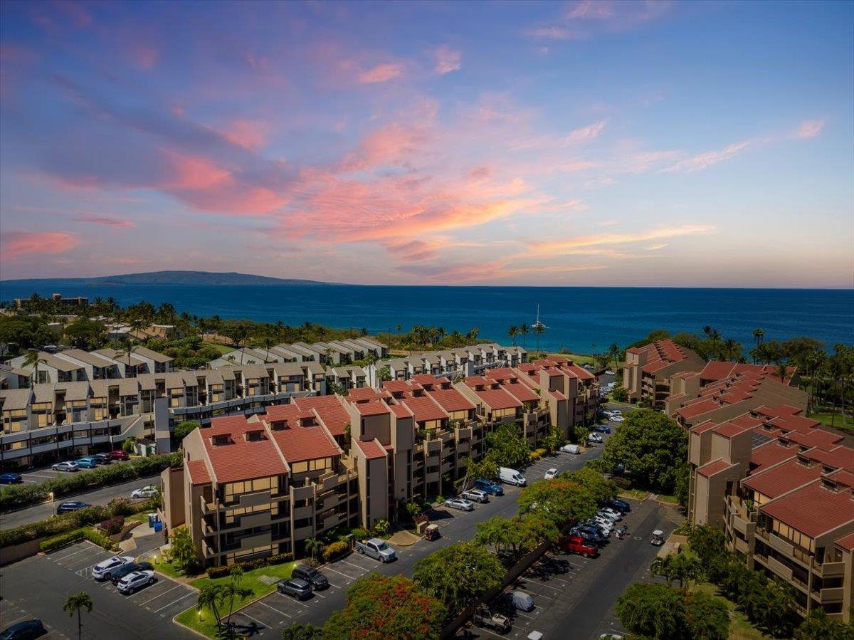 Kamaole Sands condo # 8-107, Kihei, Hawaii - photo 36 of 39