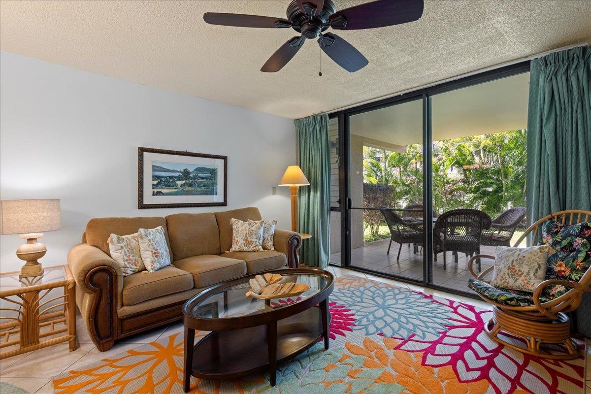 Kamaole Sands condo # 8-107, Kihei, Hawaii - photo 6 of 39