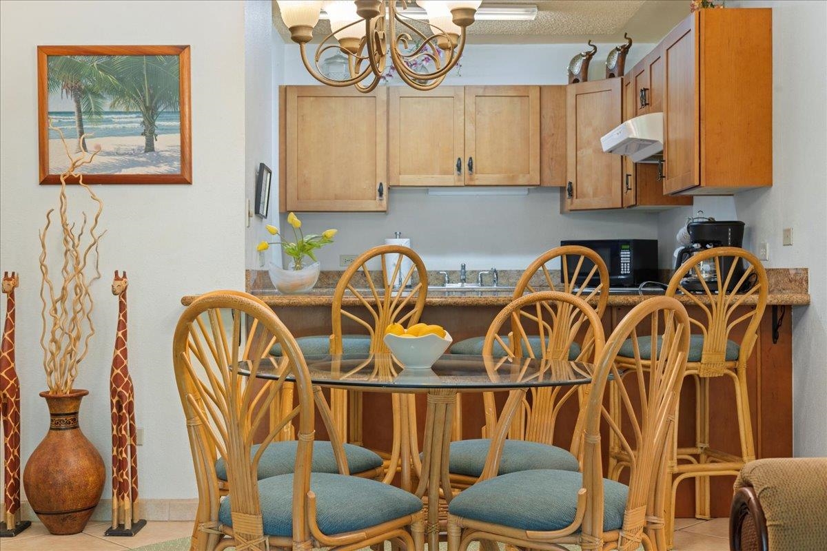 Kamaole Sands condo # 8-107, Kihei, Hawaii - photo 10 of 39