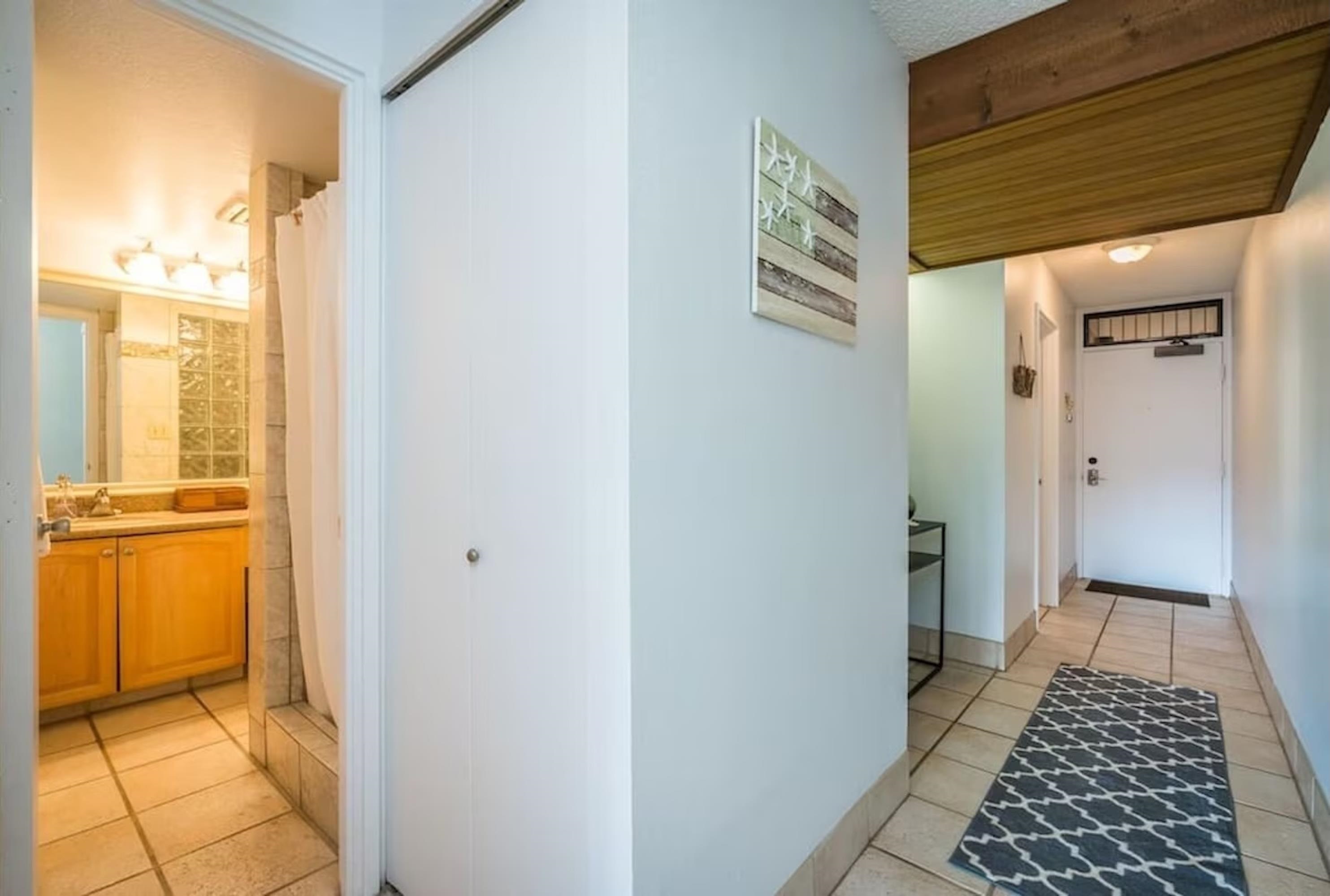 Kamaole Sands condo # 9306, Kihei, Hawaii - photo 10 of 28