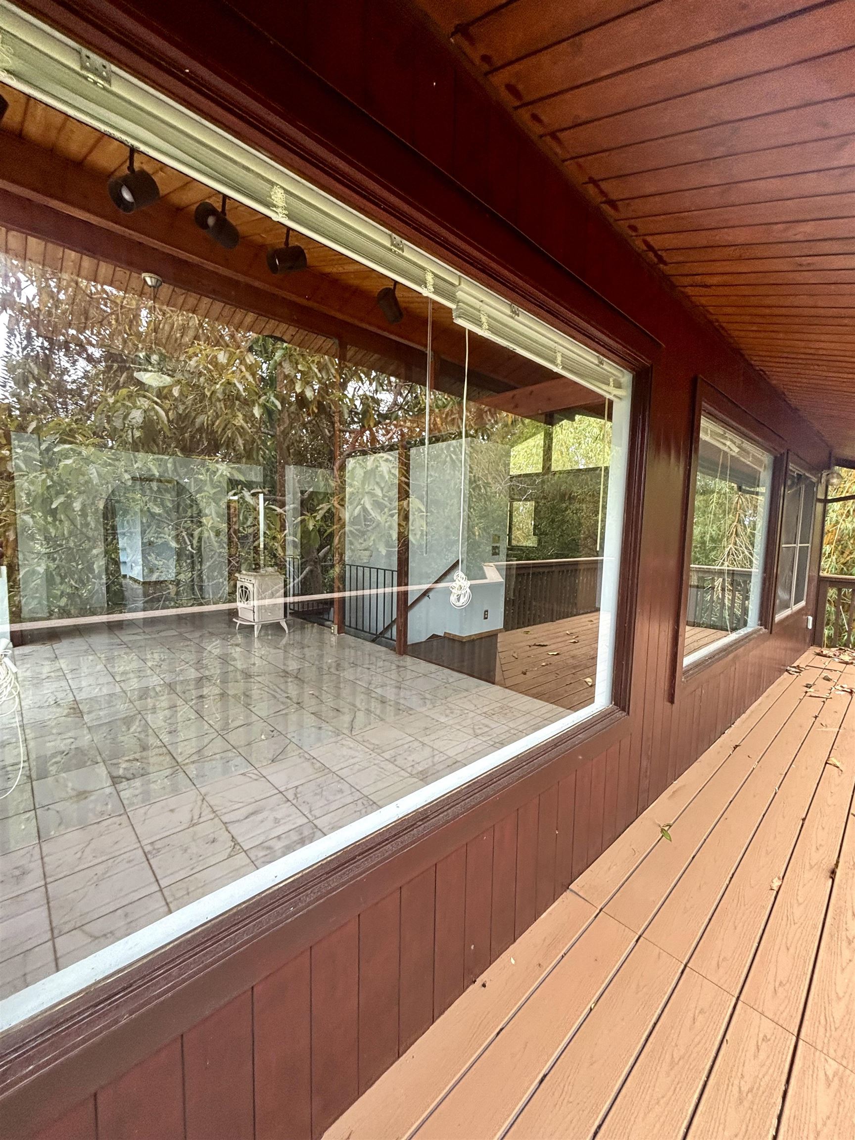 2695  Lia Pl , Haiku home - photo 16 of 37