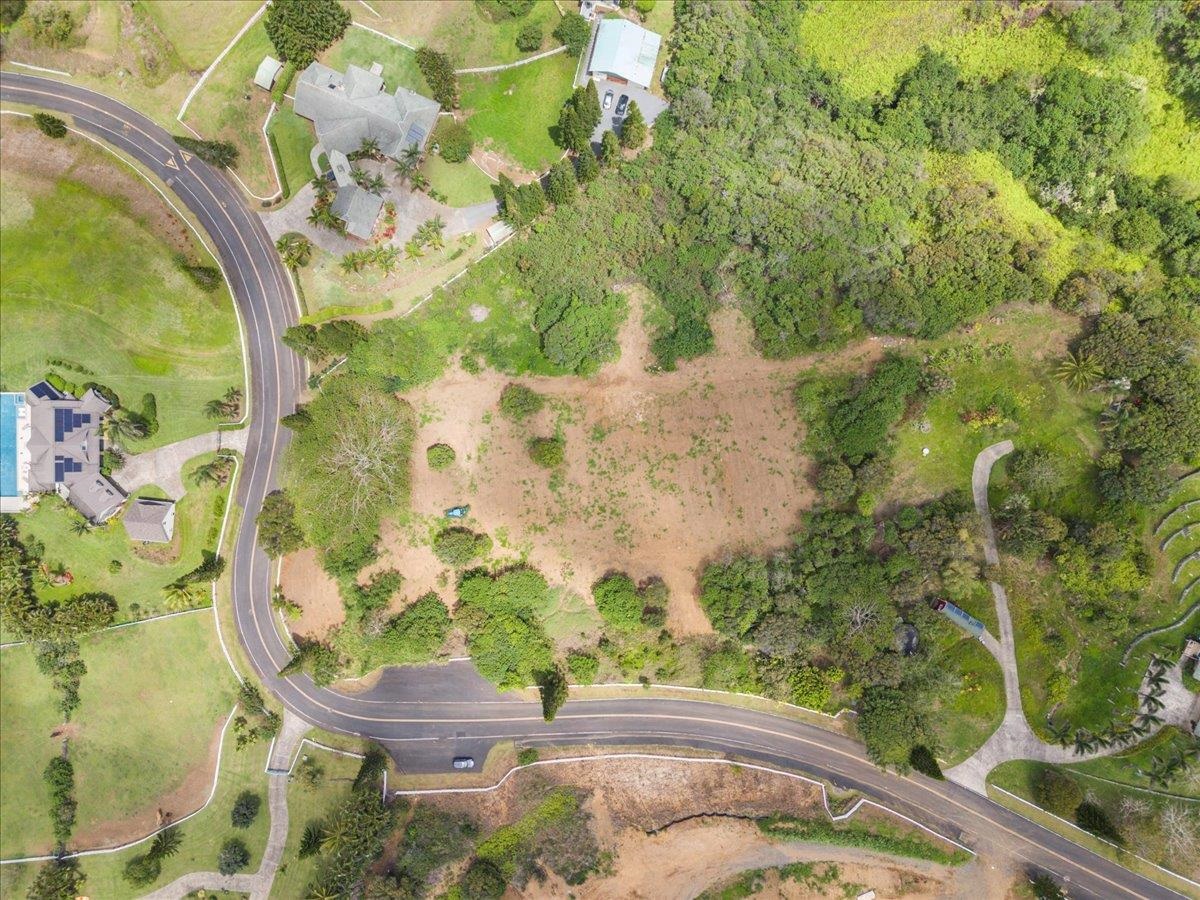 27 Hulumanu Pl Kahakuloa  - photo 13 of 25