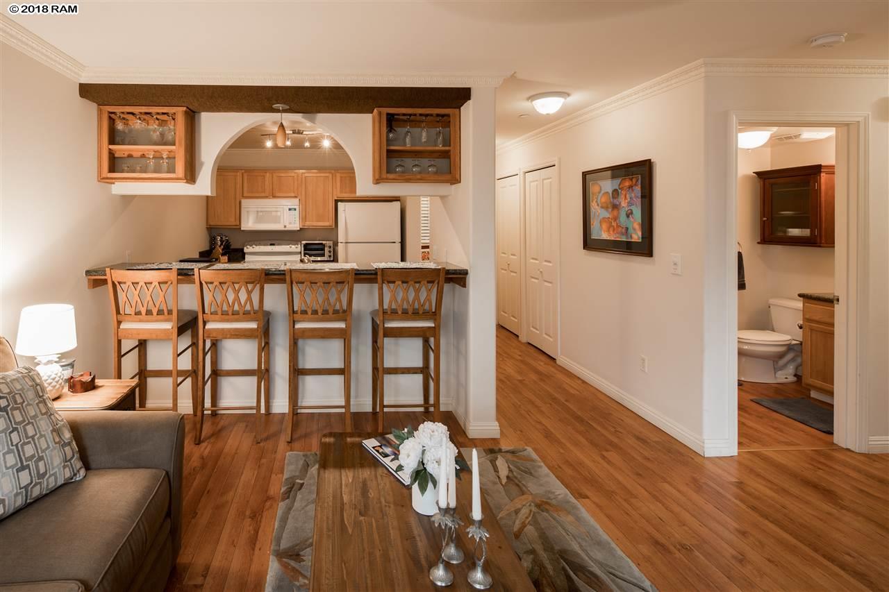 Villas at Kahana Ridge condo # 613, Lahaina, Hawaii - photo 2 of 23