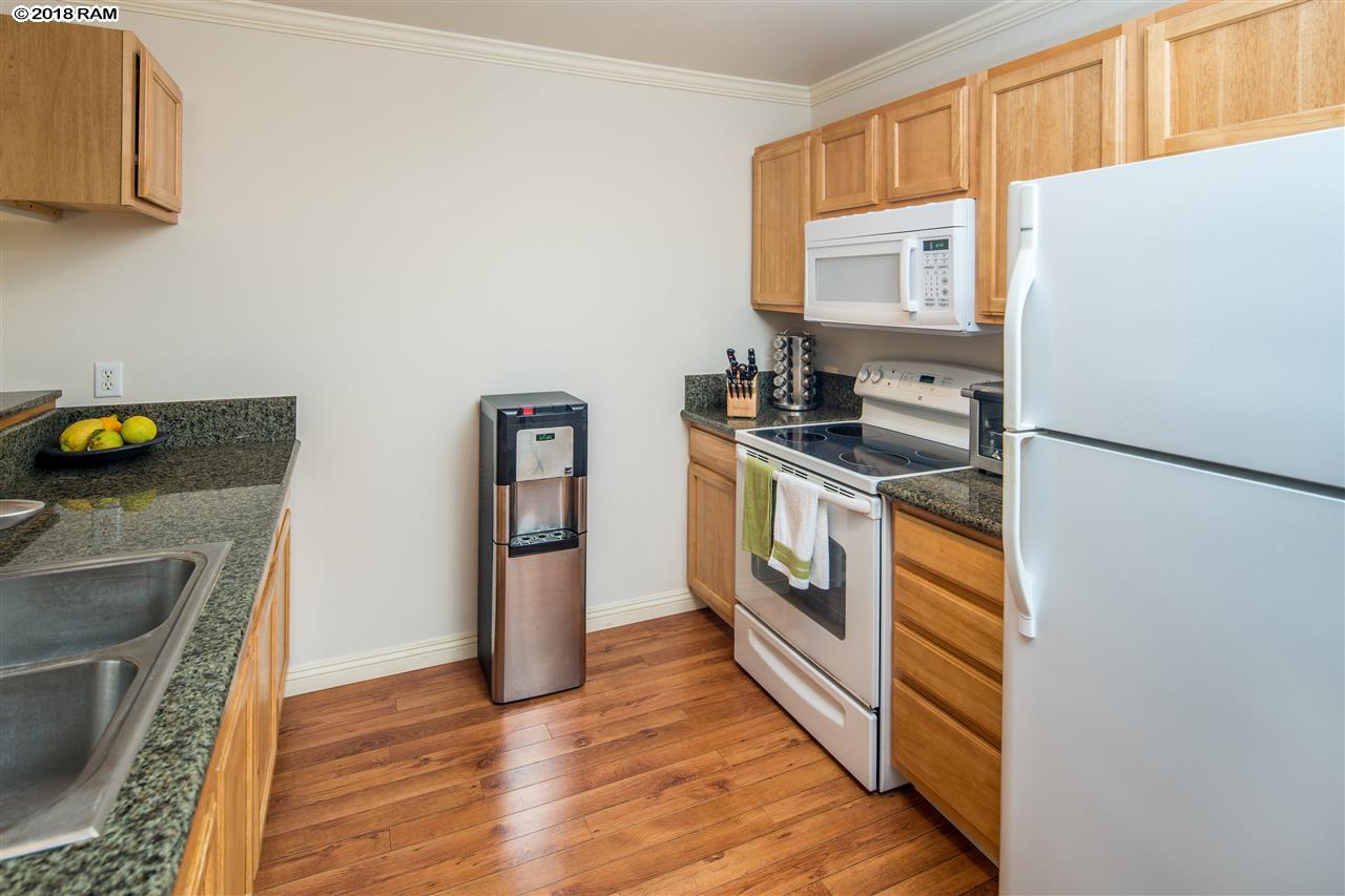 Villas at Kahana Ridge condo # 613, Lahaina, Hawaii - photo 5 of 23