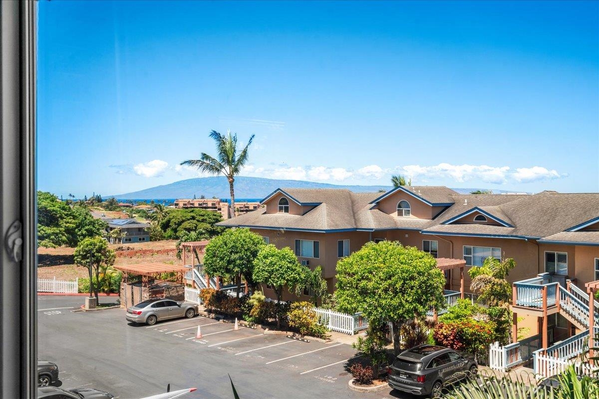 Villas at Kahana Ridge condo # 631, Lahaina, Hawaii - photo 33 of 42