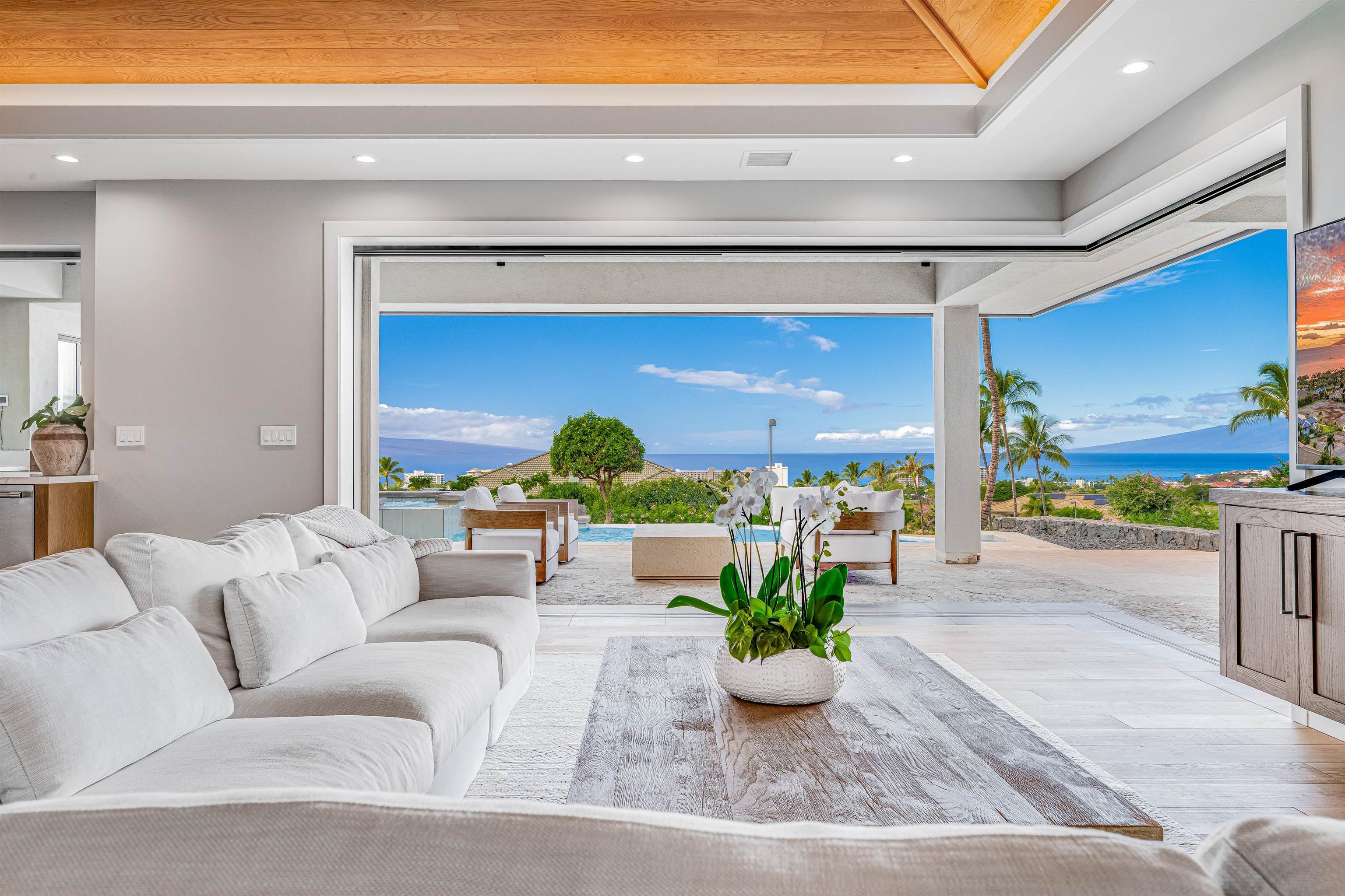 27  Kaulele Pl Kaanapali Golf Estates, Kaanapali home - photo 2 of 50