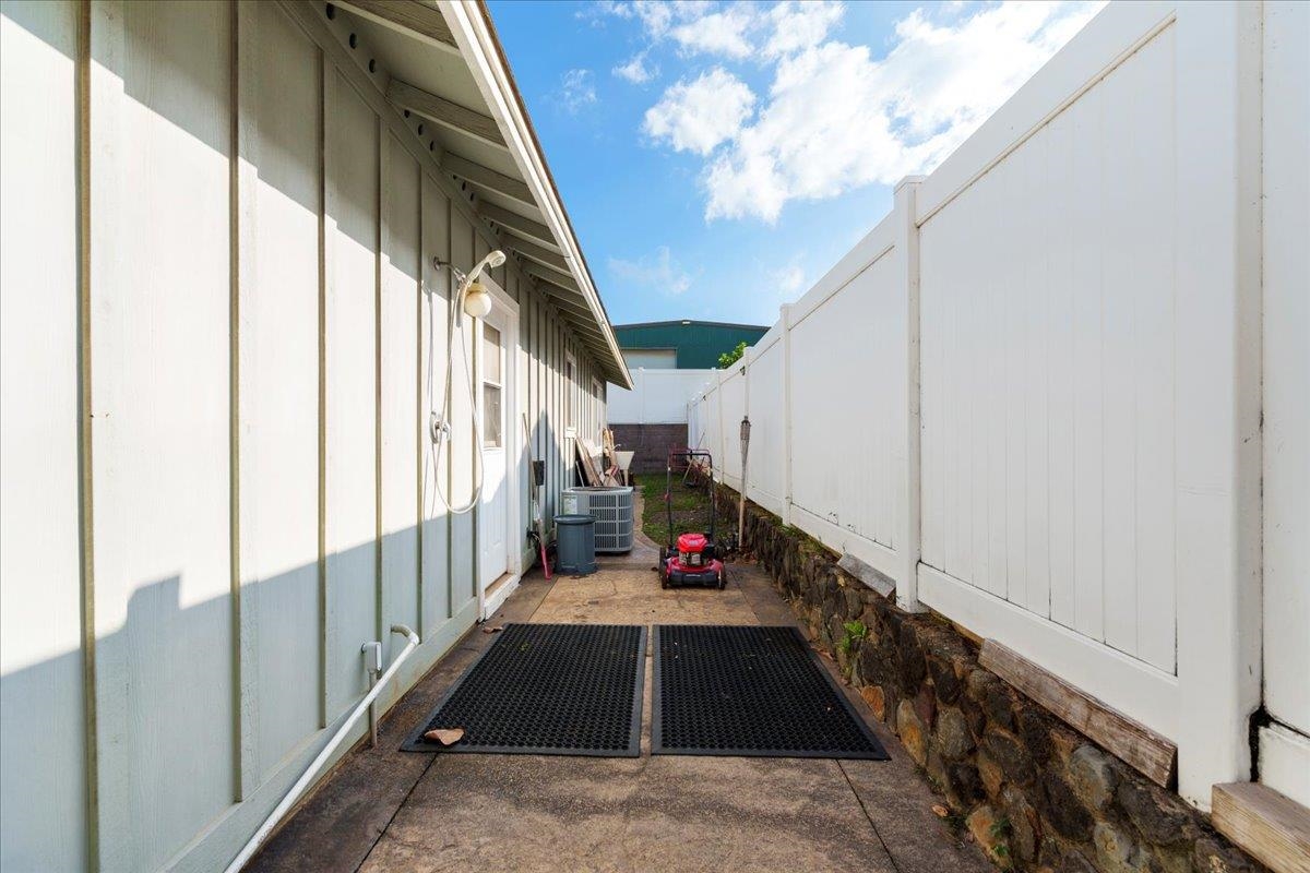 27  Nokekula St Waikapu Gardens, Wailuku home - photo 40 of 42