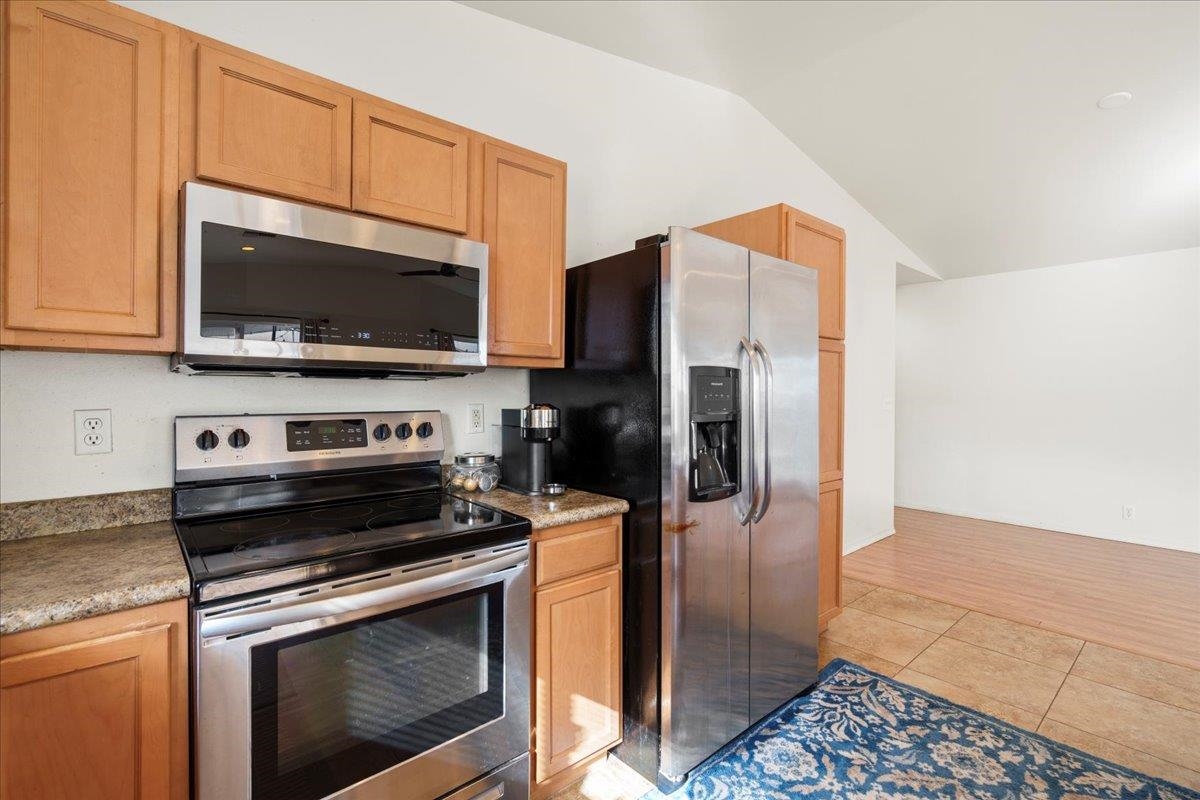 27  Nokekula St Waikapu Gardens, Wailuku home - photo 10 of 42