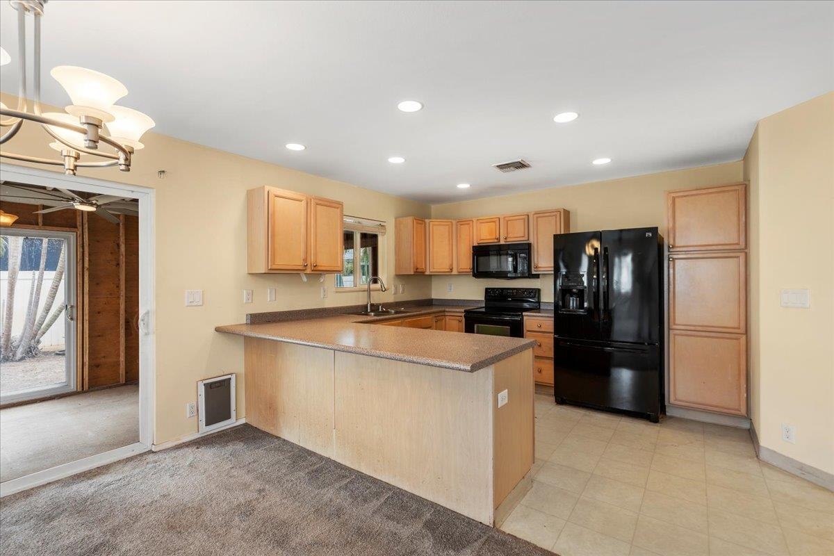 27  Waihili Pl Piilani Village, Kihei home - photo 7 of 44