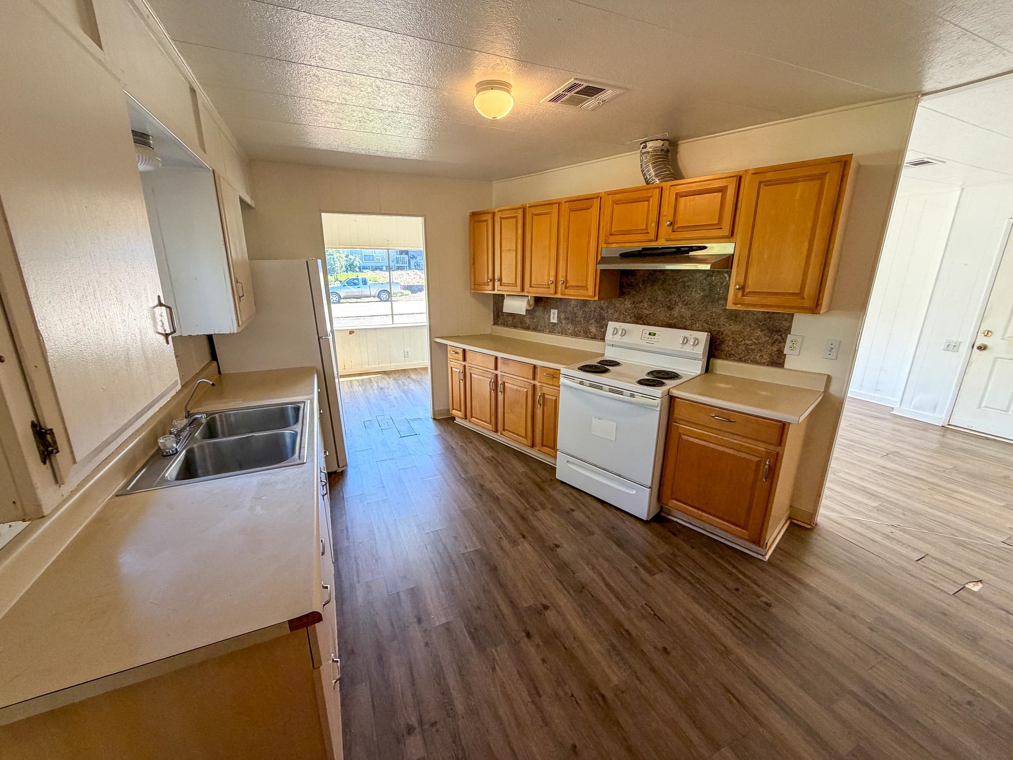 270  Ala Malama Ave , Molokai home - photo 2 of 15