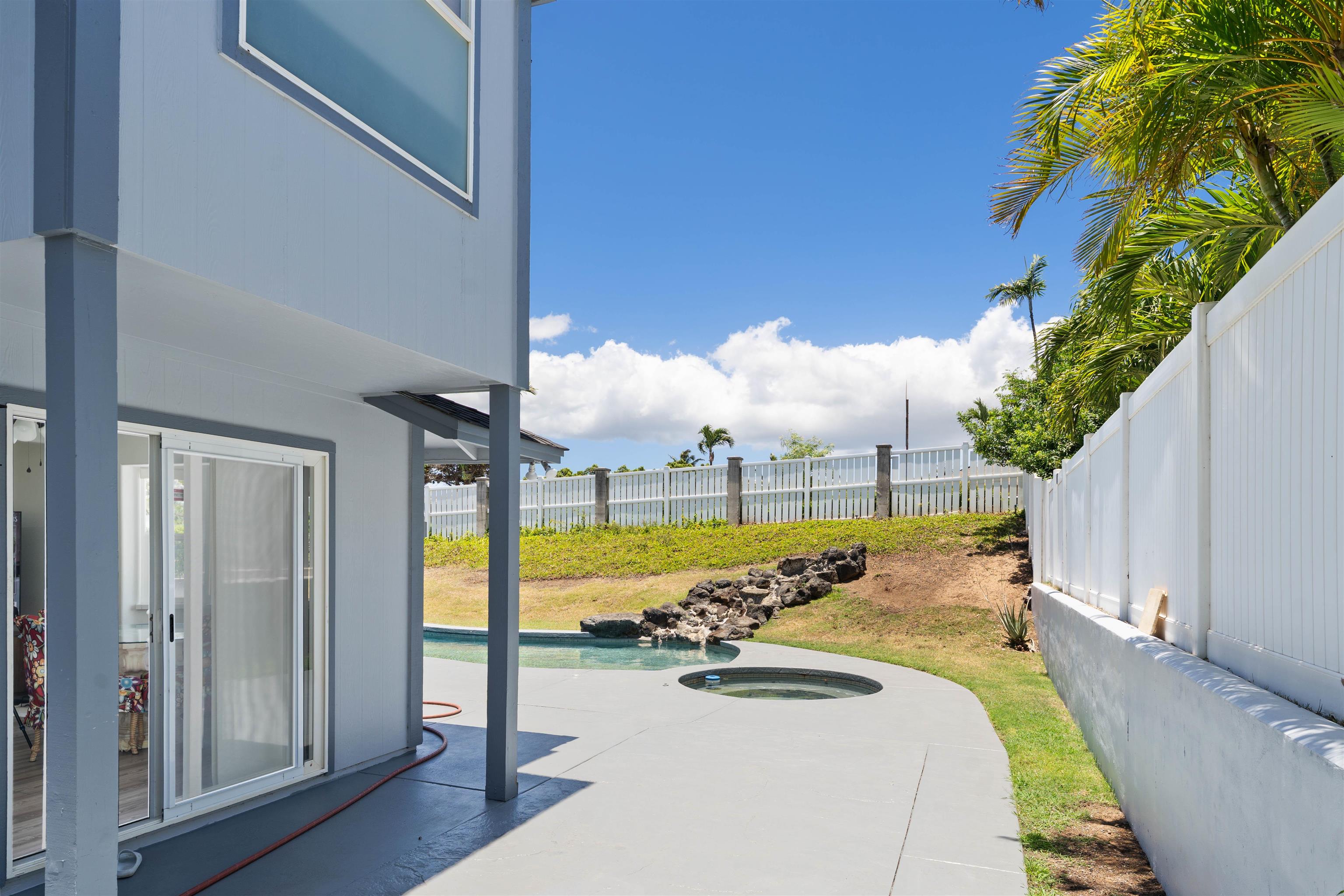 270  Puumakani St Maui Lani, Kahului home - photo 18 of 20