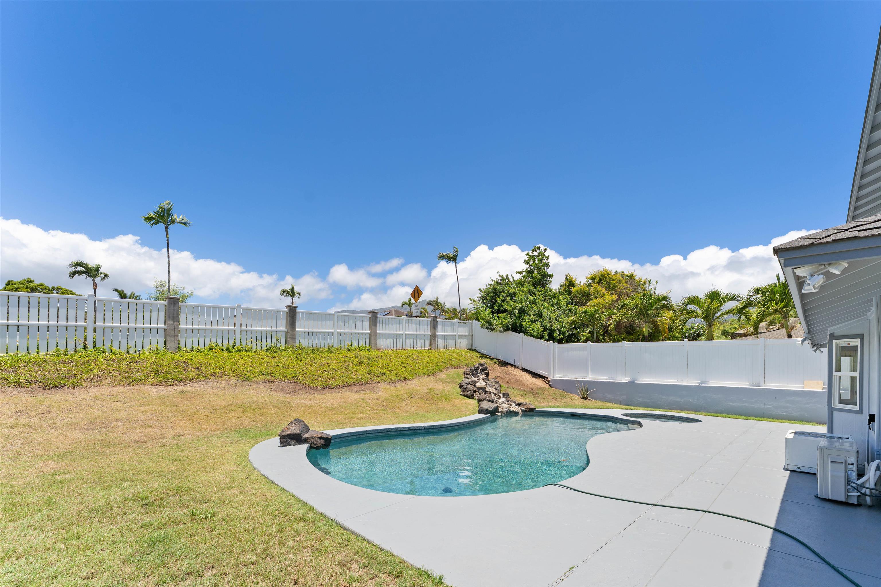270  Puumakani St Maui Lani, Kahului home - photo 19 of 20