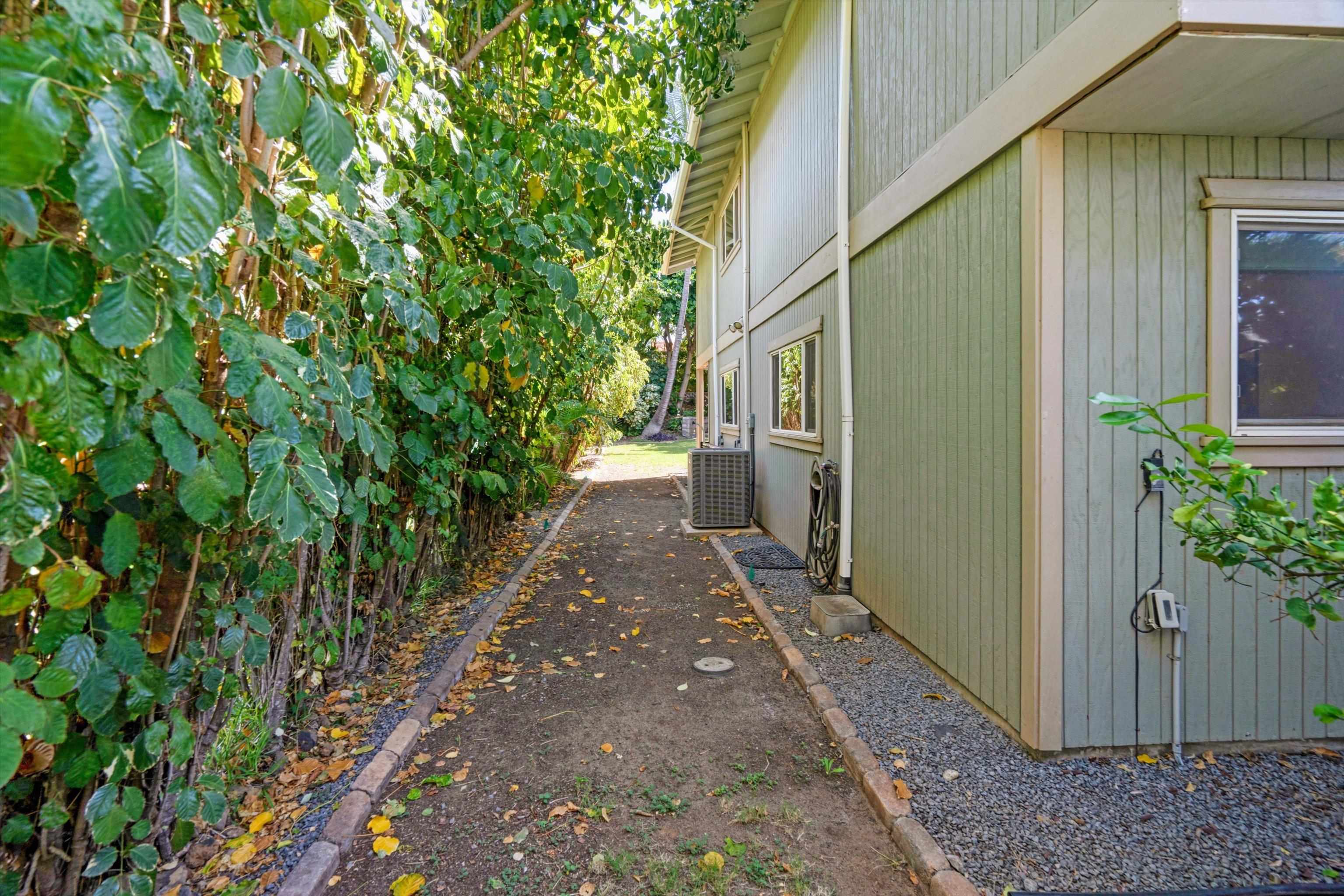 2709  Puu Hoolai St , Kihei home - photo 42 of 50