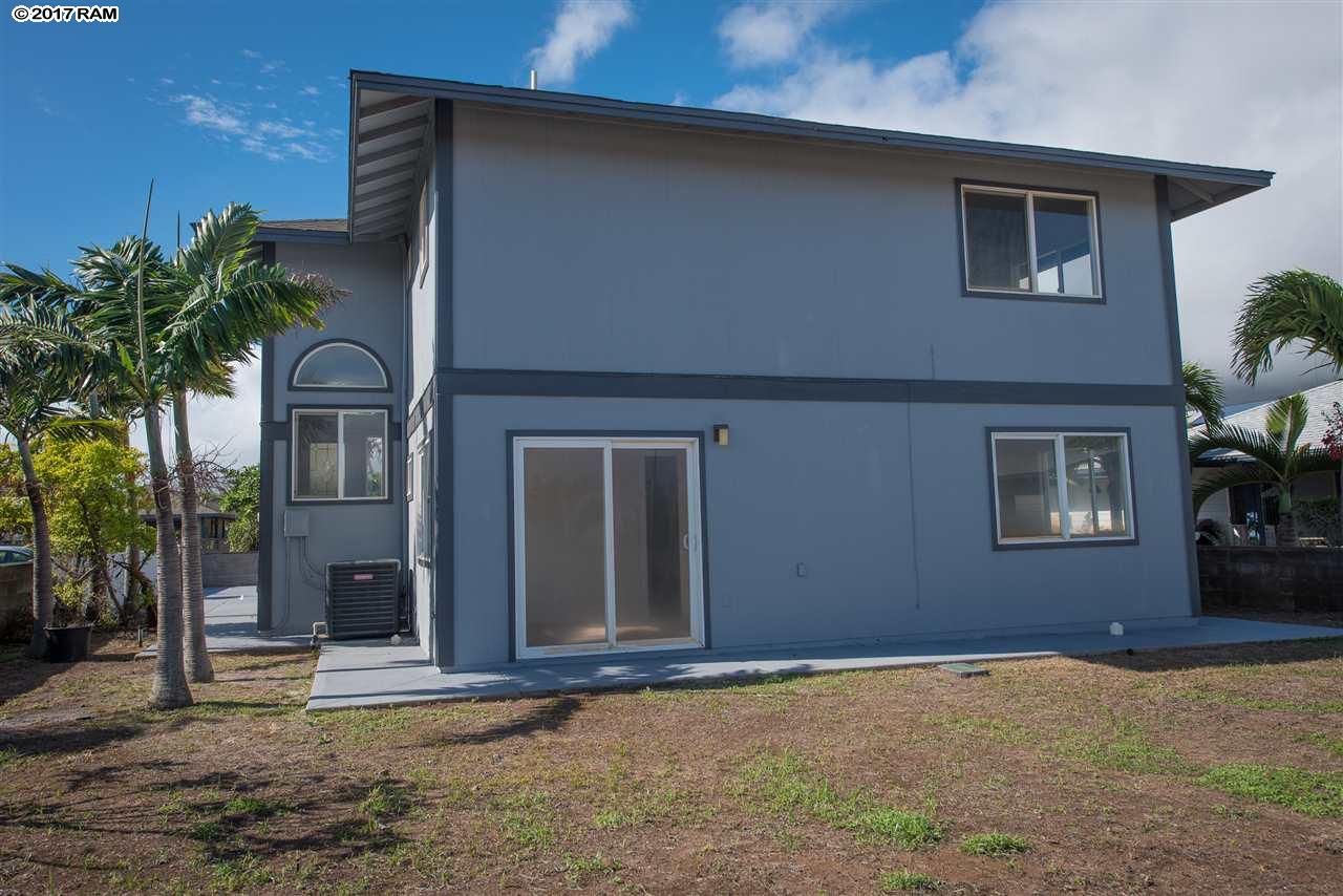 271  Kuualoha St , Kahului home - photo 4 of 30