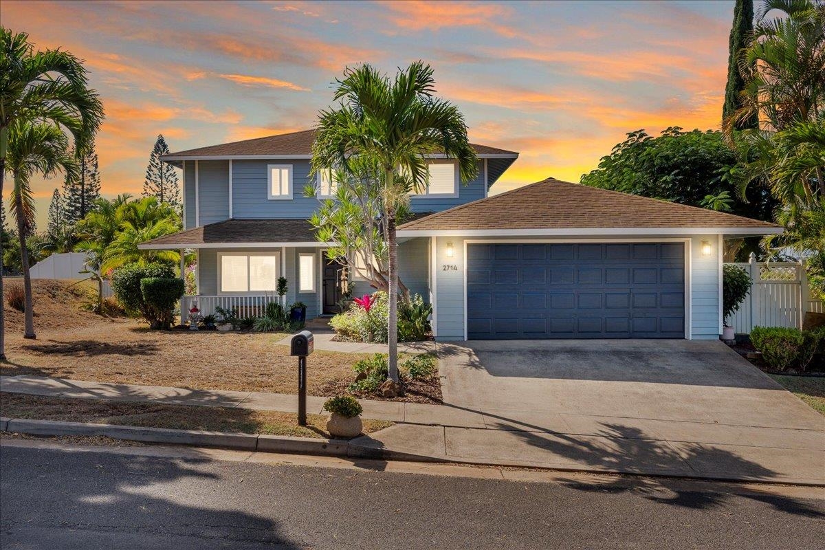 2714  Ililani Way Pukalani Golf Course,  home - photo 1 of 48