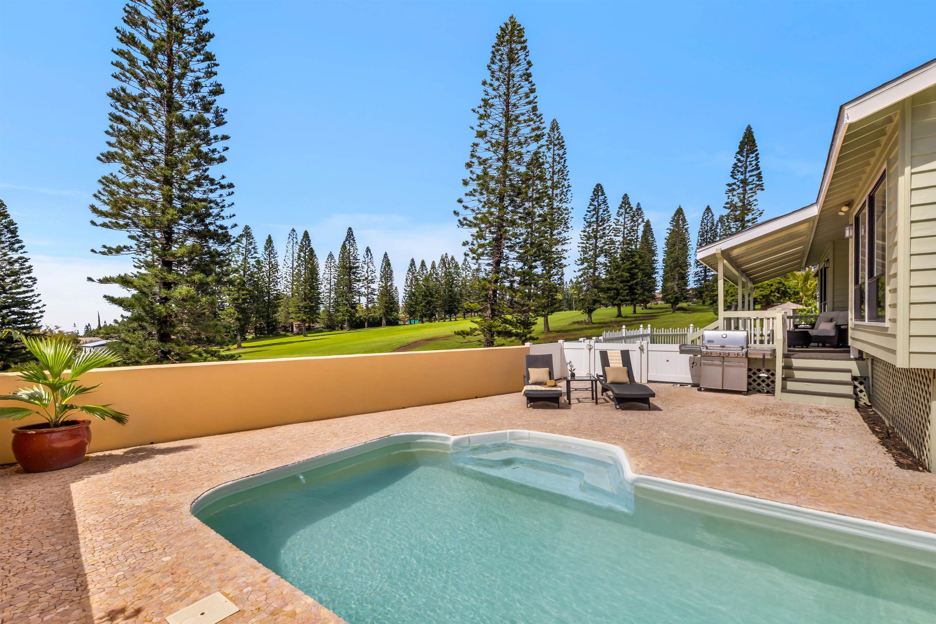 272  Hololani St , Pukalani home - photo 5 of 45