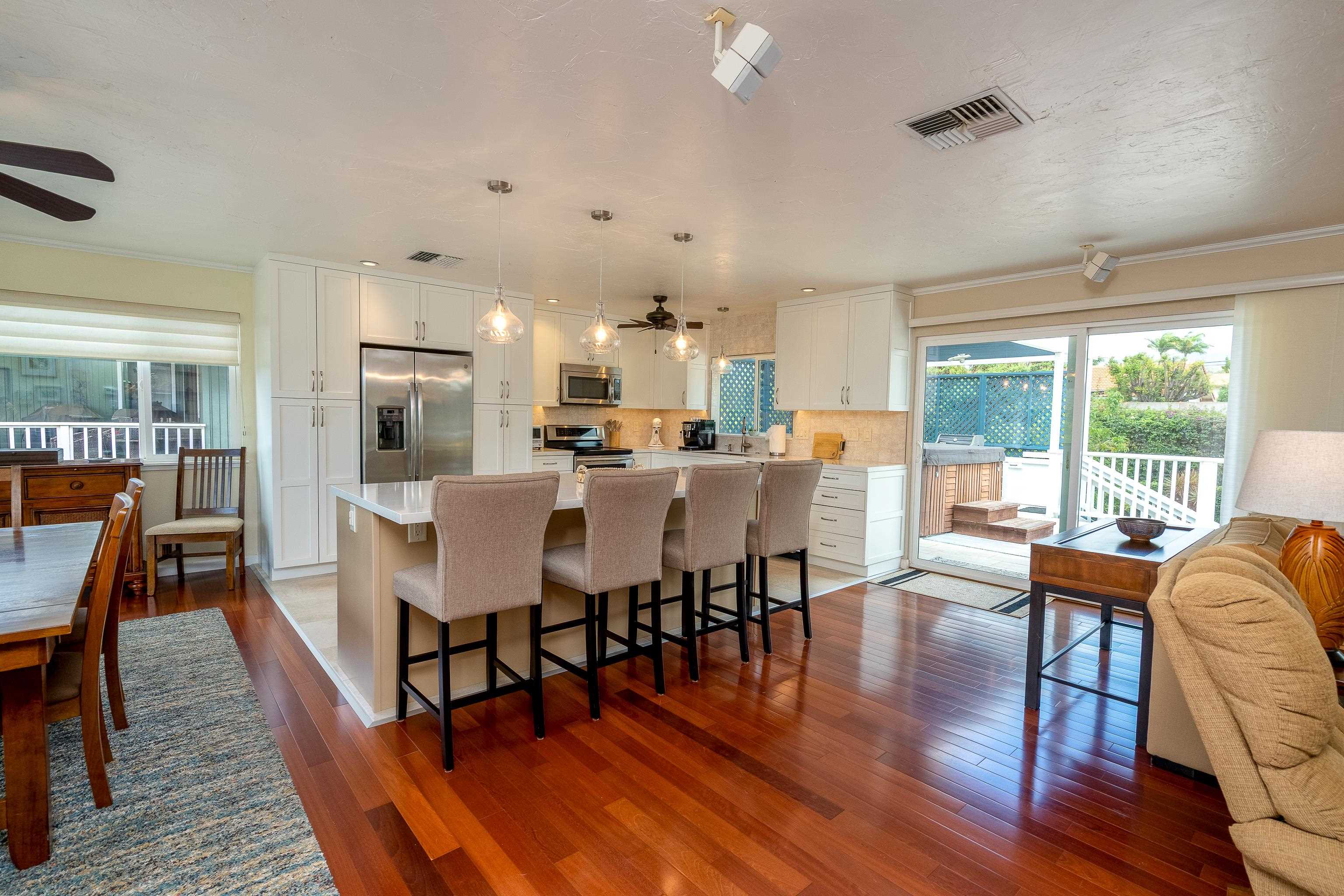 2727  Puu Hoolai St , Kihei home - photo 4 of 49