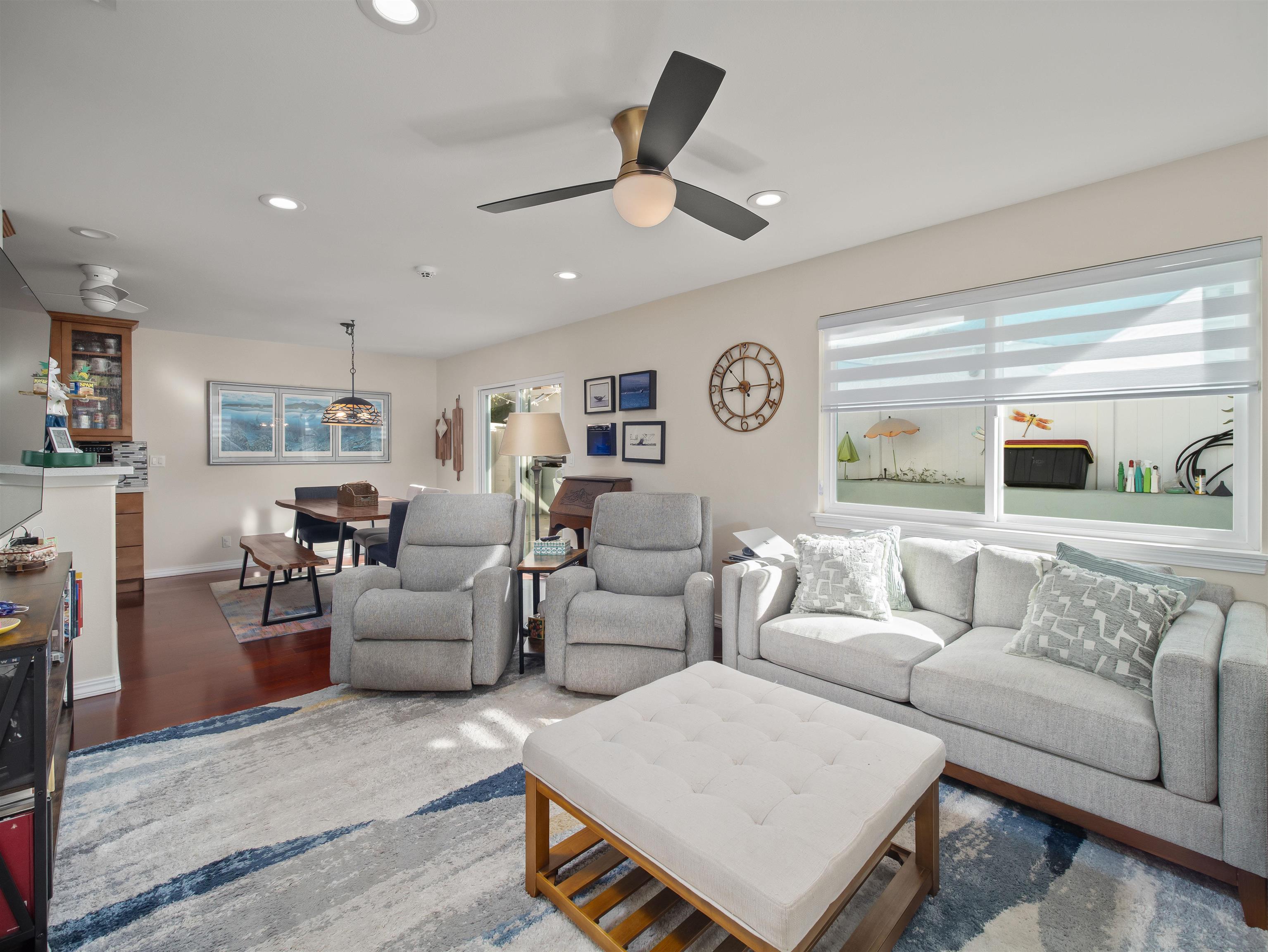 273  Kawailani Cir Kihei, Kihei home - photo 3 of 40