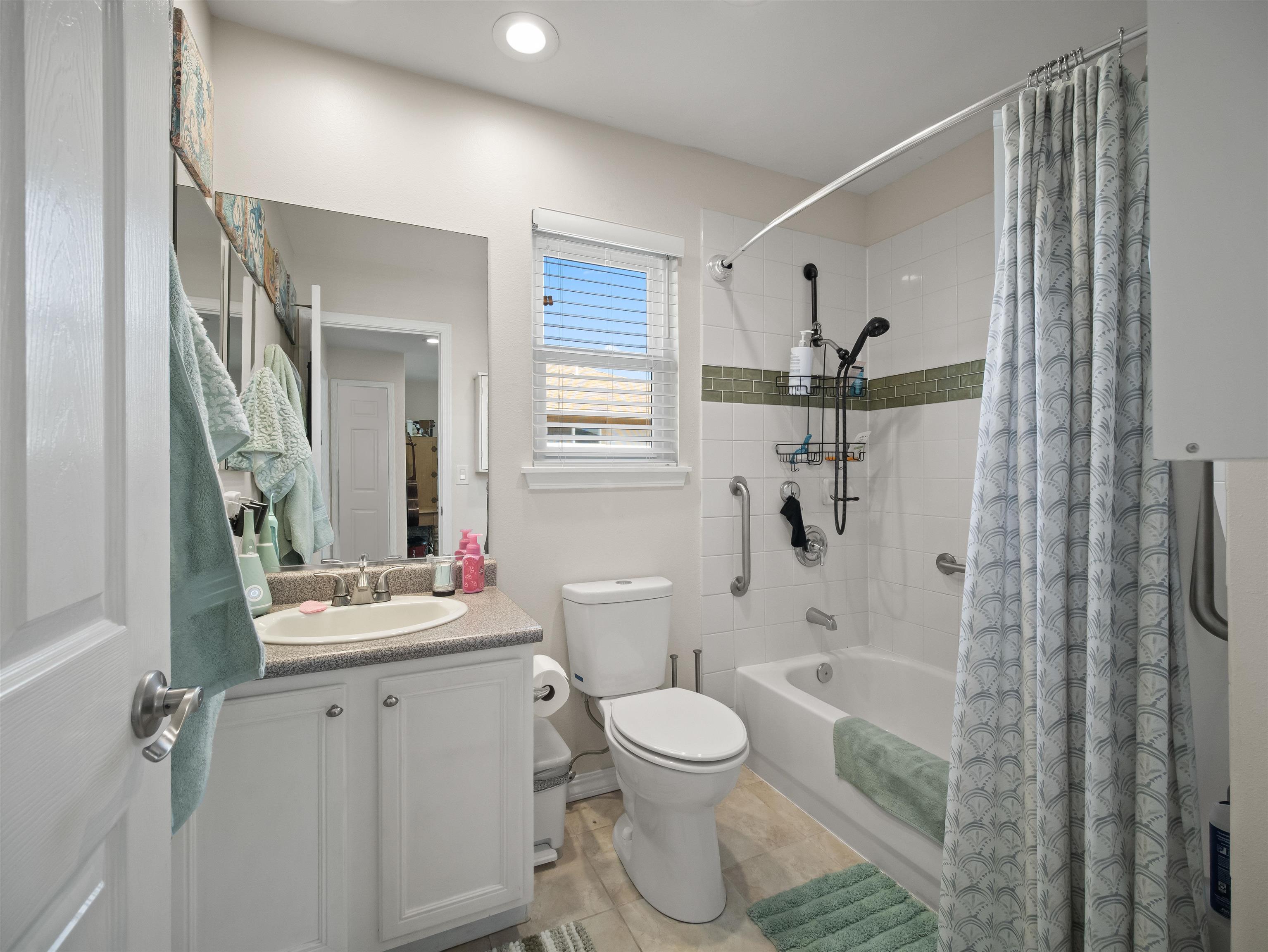 273  Kawailani Cir Kihei, Kihei home - photo 31 of 40