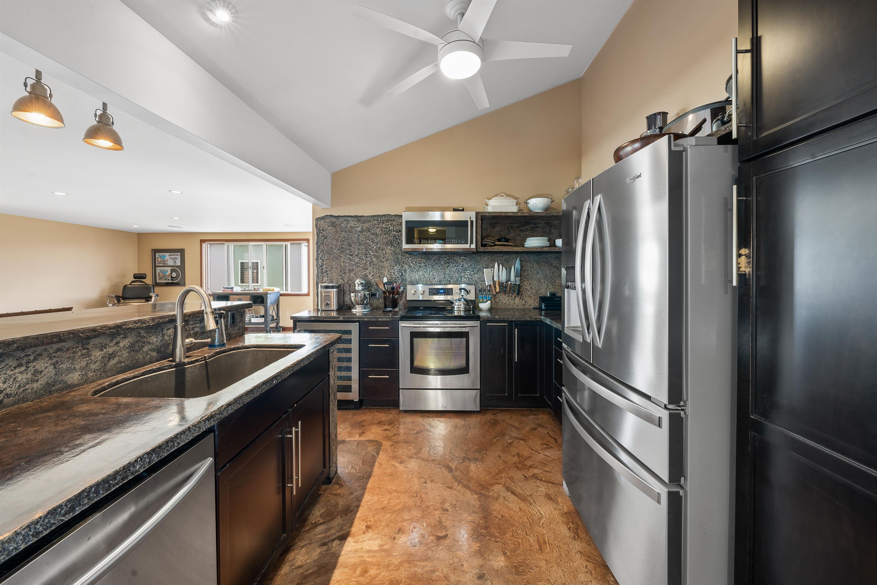 2732  Aina Lani Dr , Pukalani home - photo 7 of 36