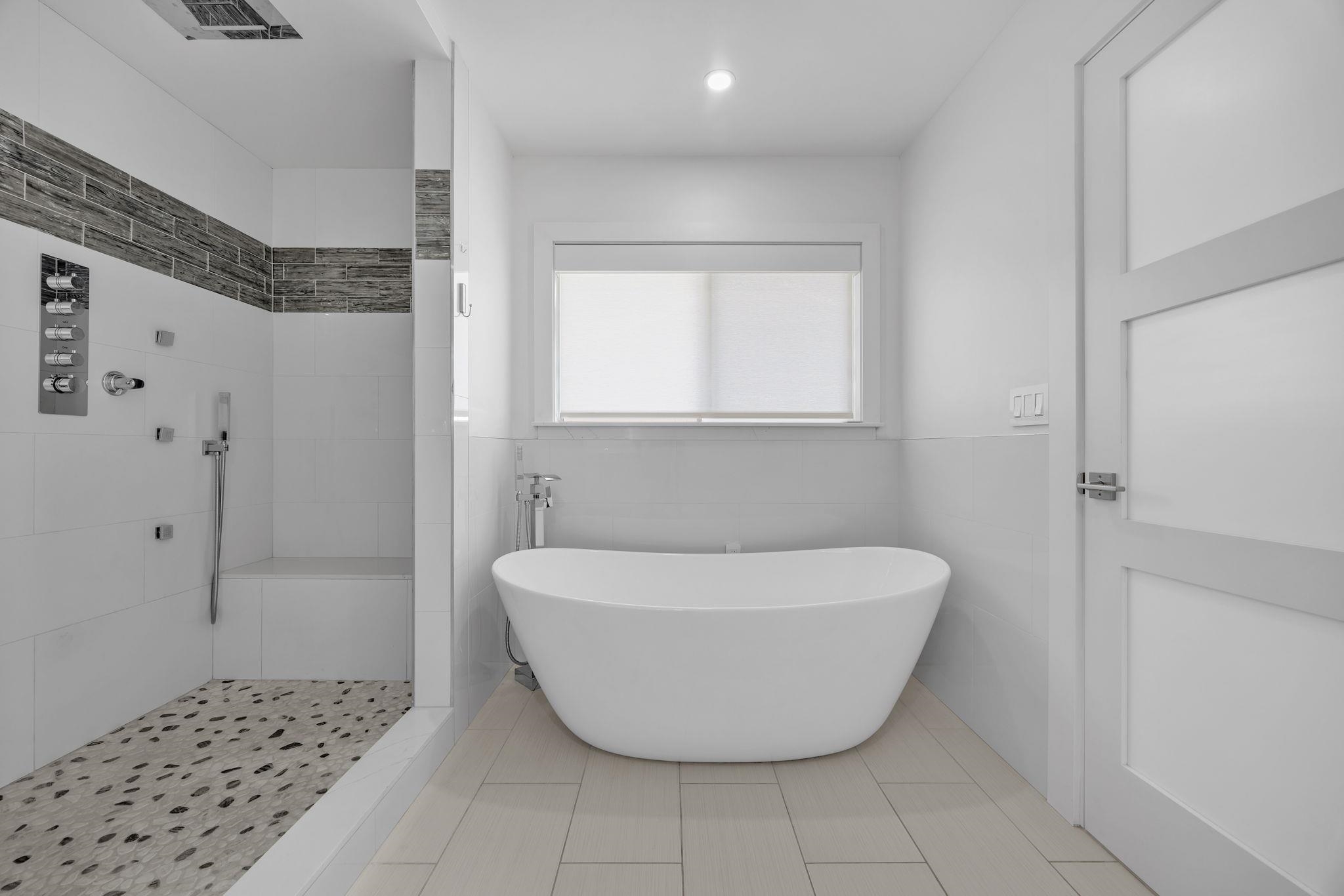 2733  Puu Hoolai St , Kihei home - photo 28 of 50