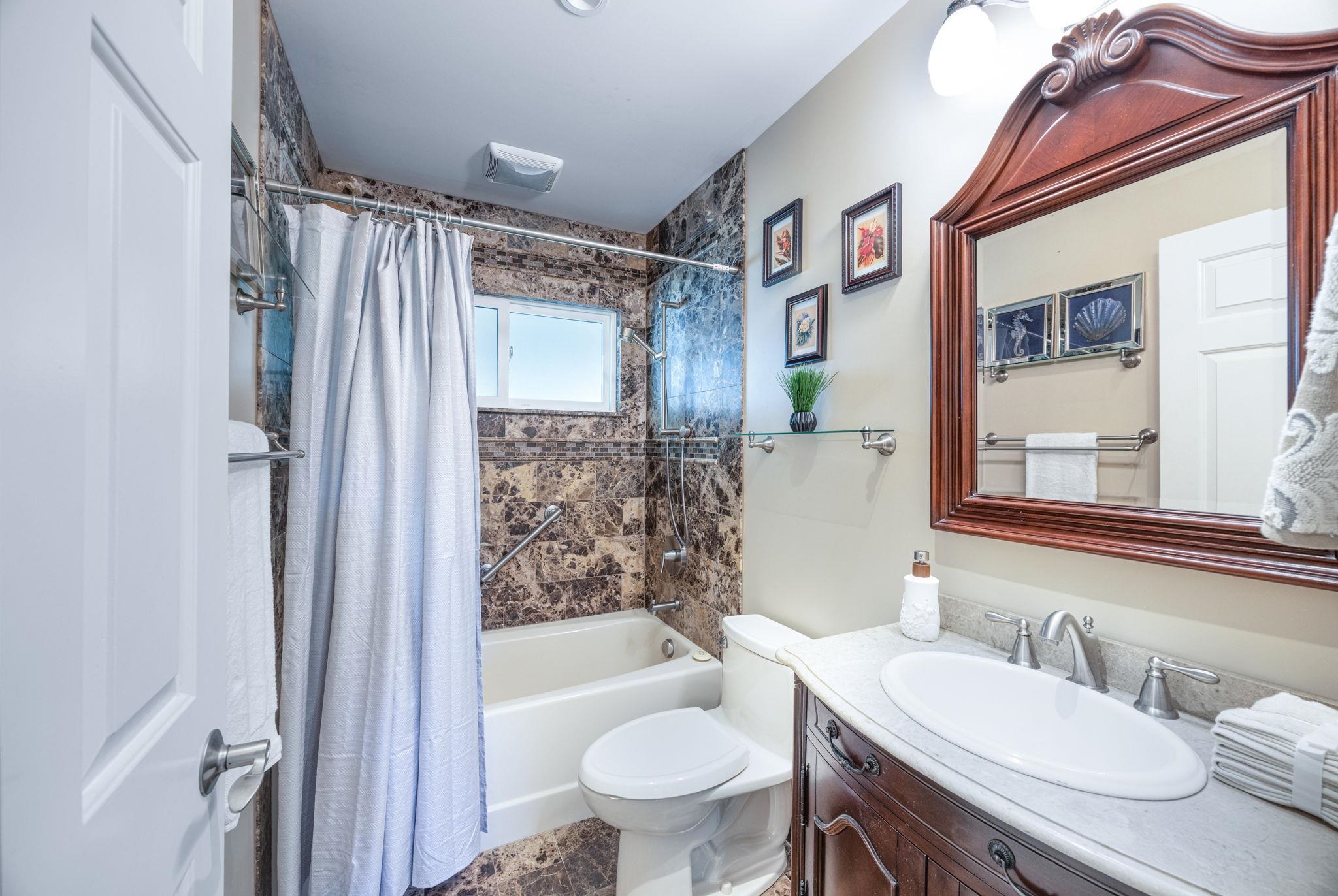 2733  Puu Hoolai St , Kihei home - photo 37 of 50