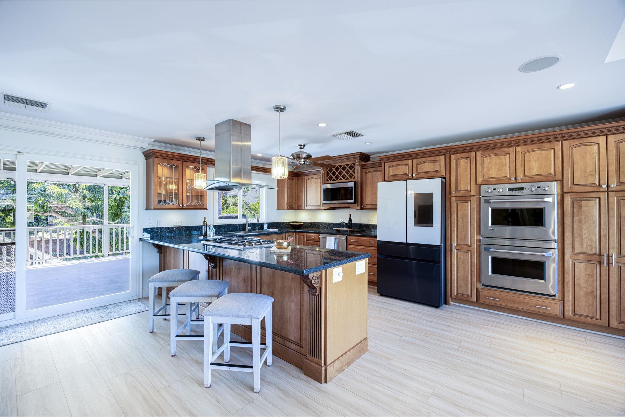 2733  Puu Hoolai St , Kihei home - photo 8 of 50