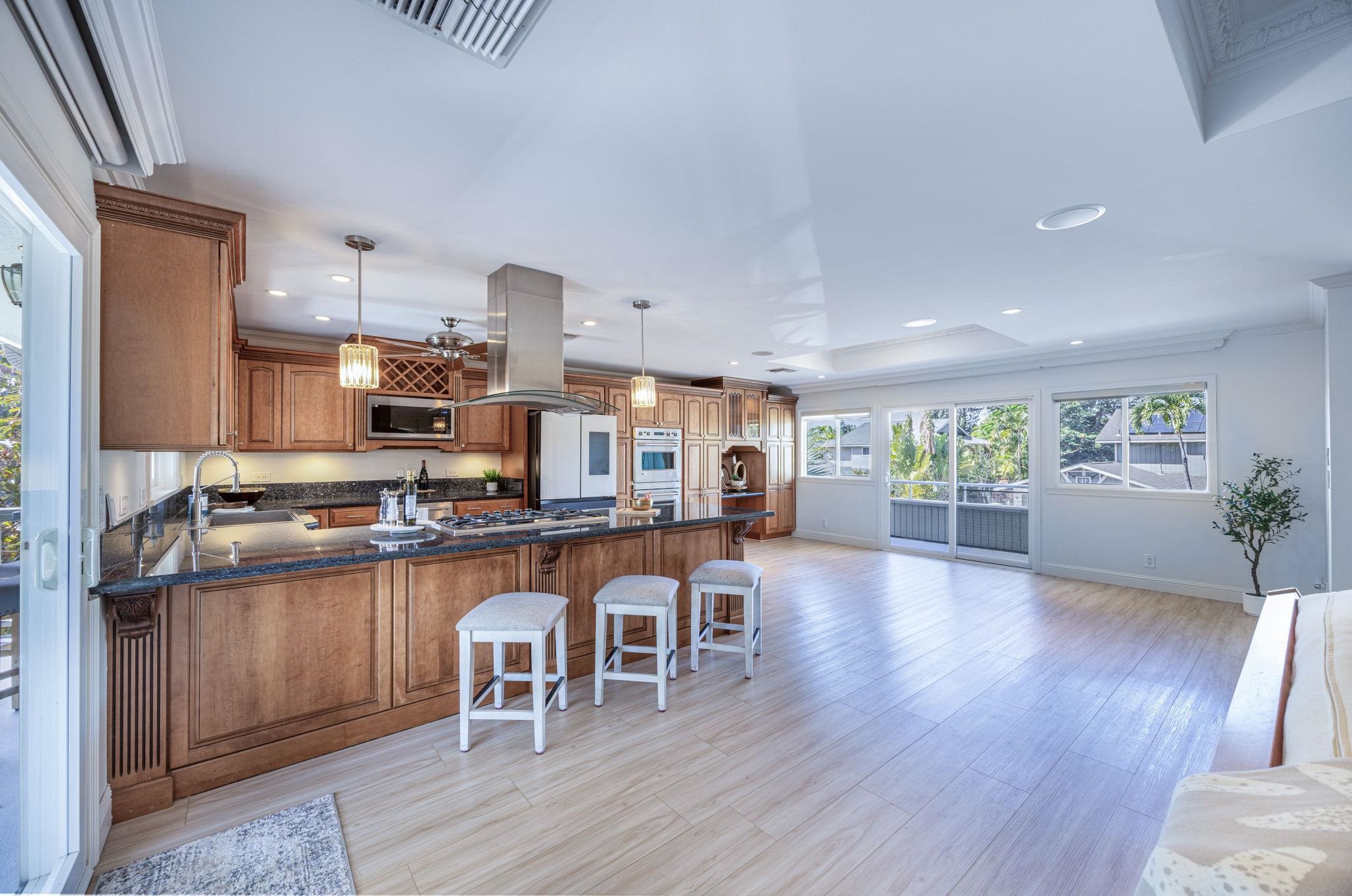 2733  Puu Hoolai St , Kihei home - photo 9 of 50