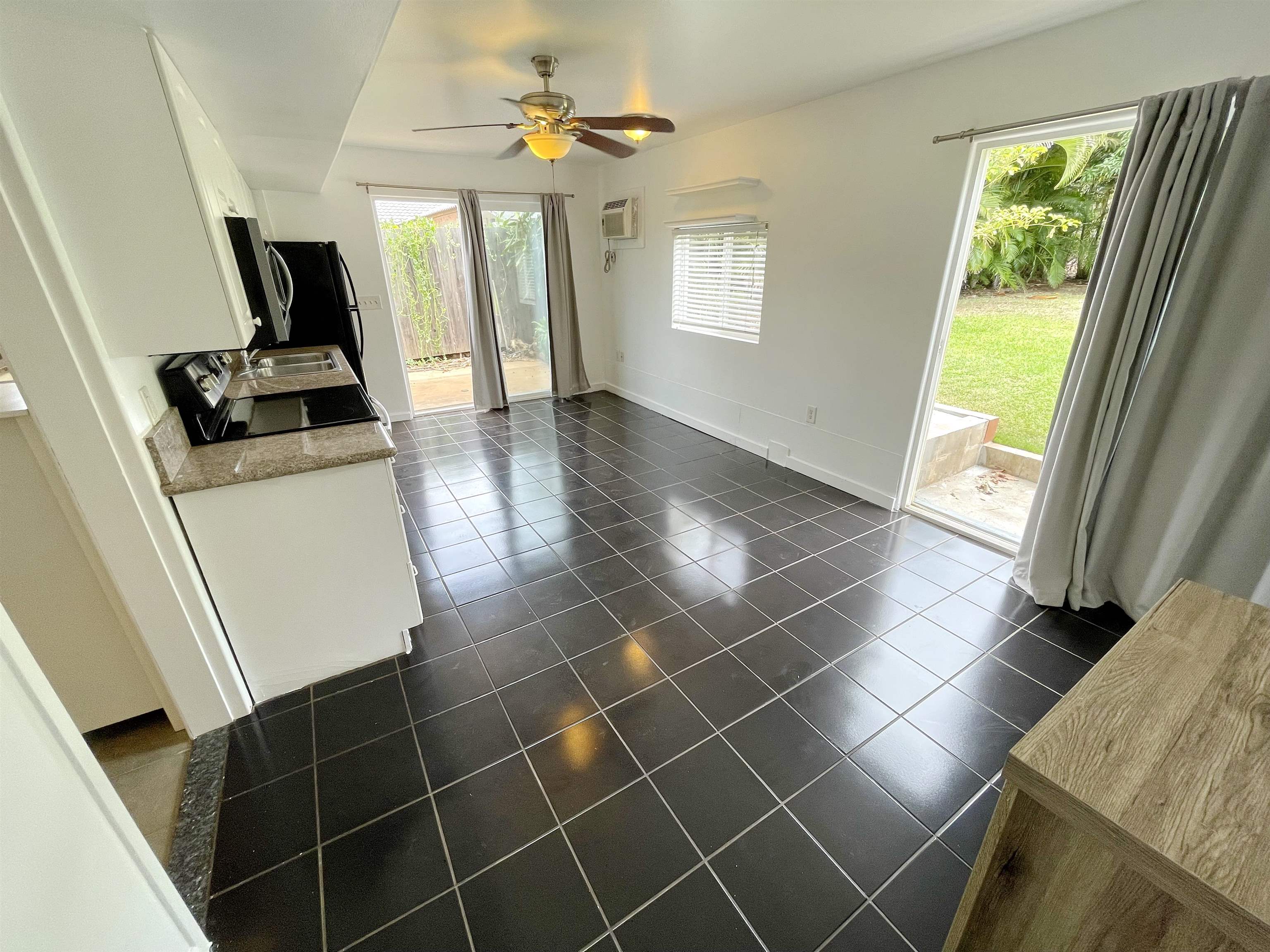 2735  Panepoo St , Kihei home - photo 27 of 30