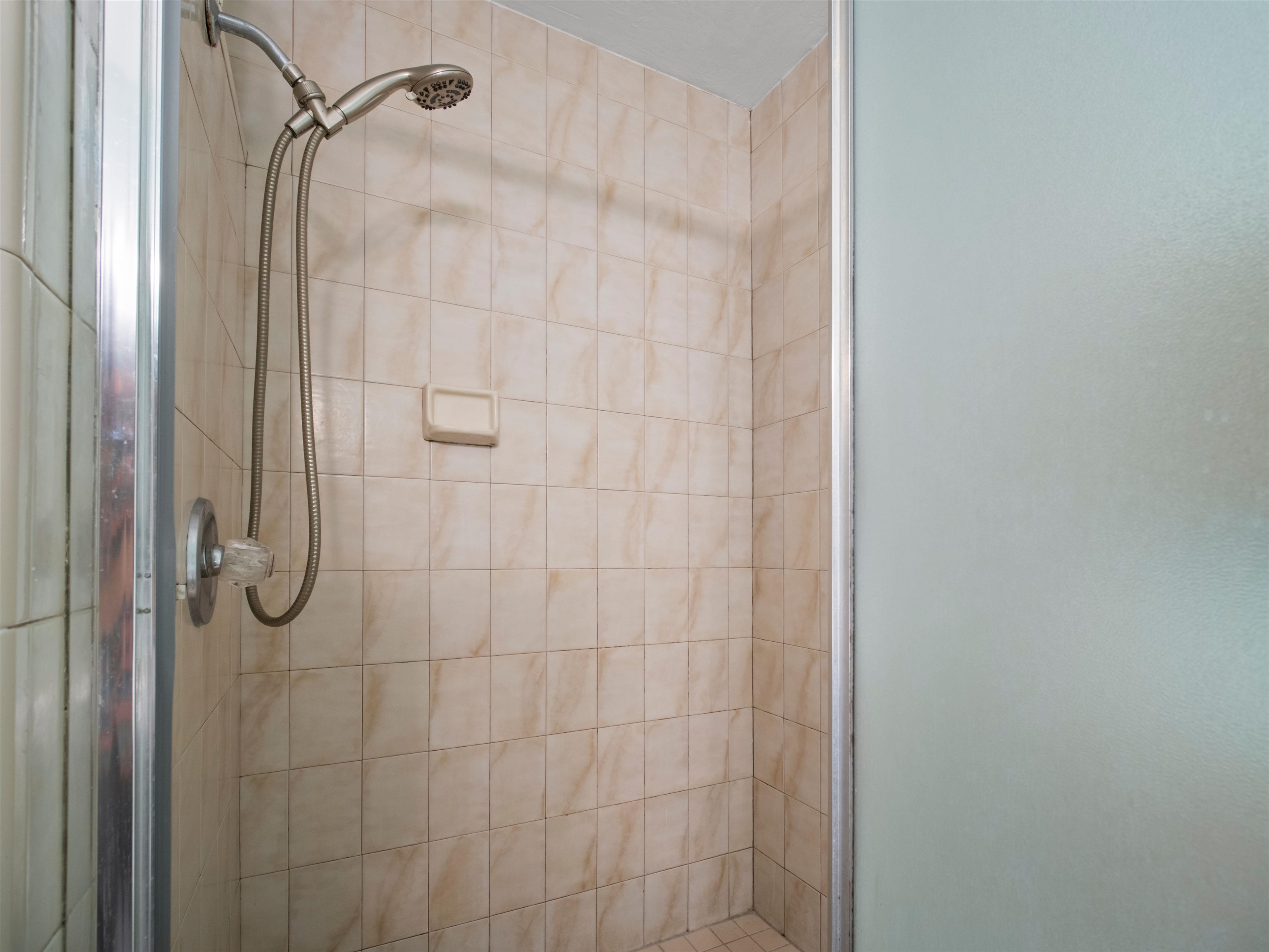 Hale Kamaole condo # 1-106, Kihei, Hawaii - photo 15 of 25