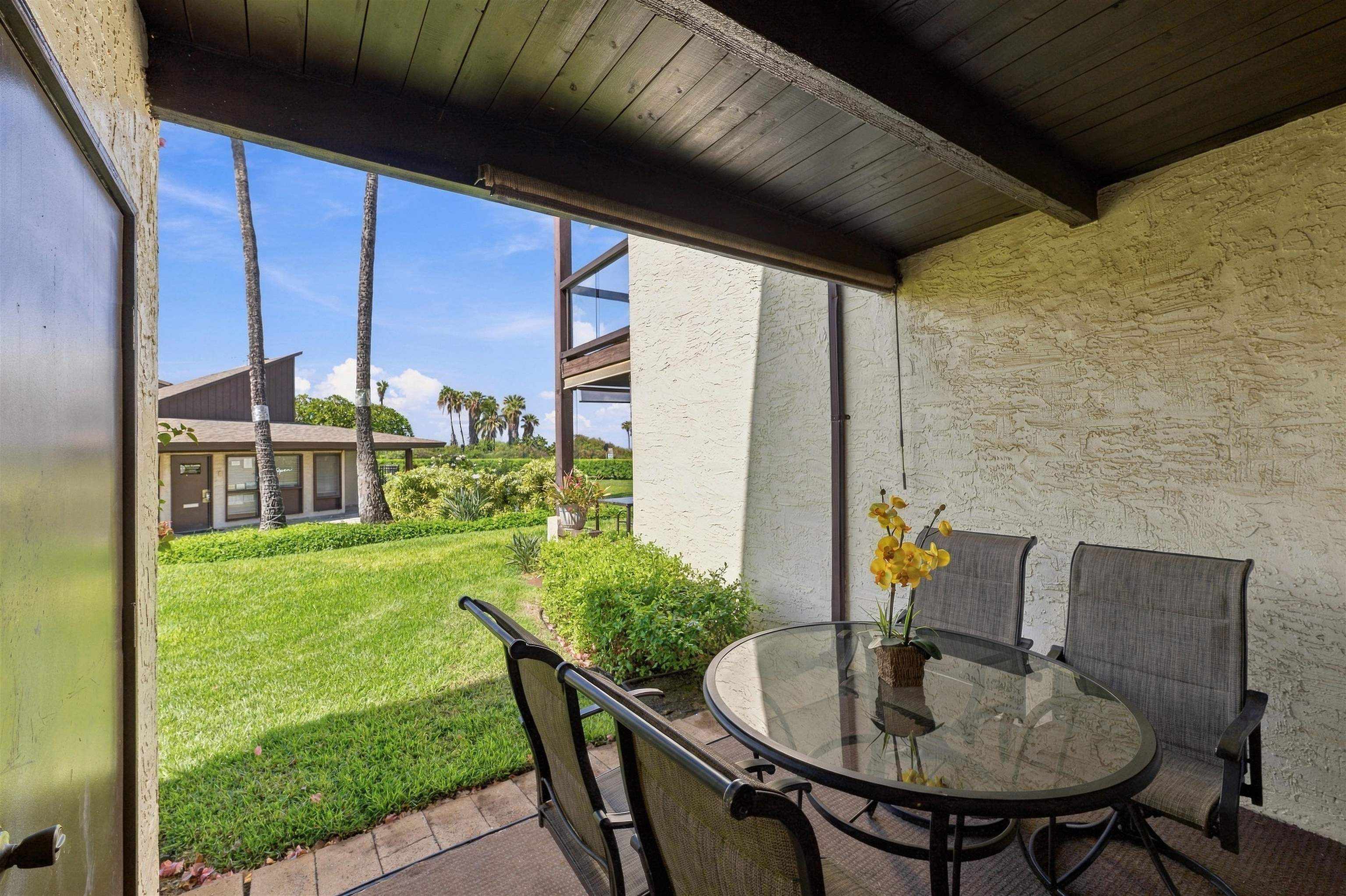 Hale Kamaole condo # 1-107, Kihei, Hawaii - photo 12 of 34