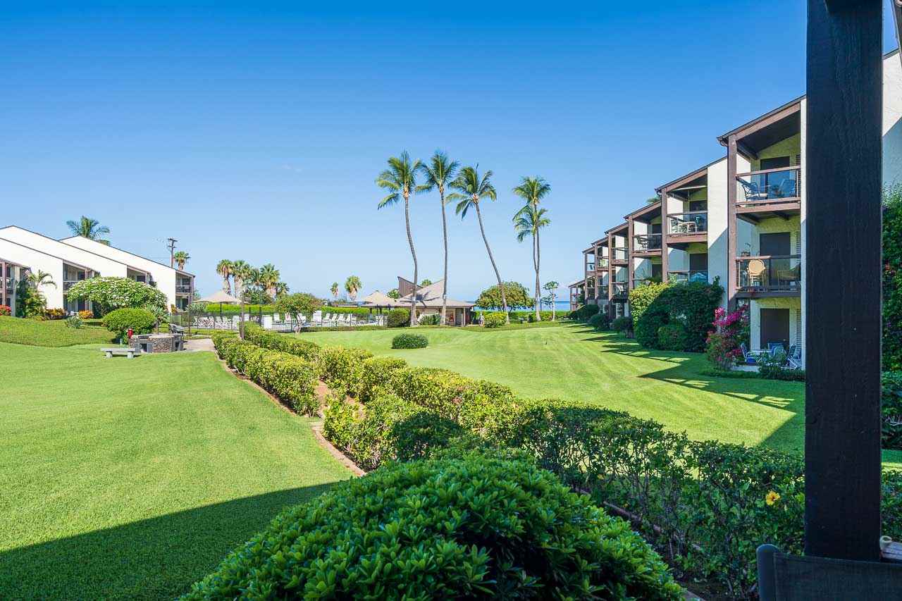 Hale Kamaole condo # 1-121, Kihei, Hawaii - photo 14 of 22