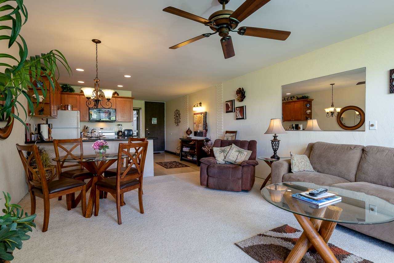 Hale Kamaole condo # 1-121, Kihei, Hawaii - photo 15 of 22